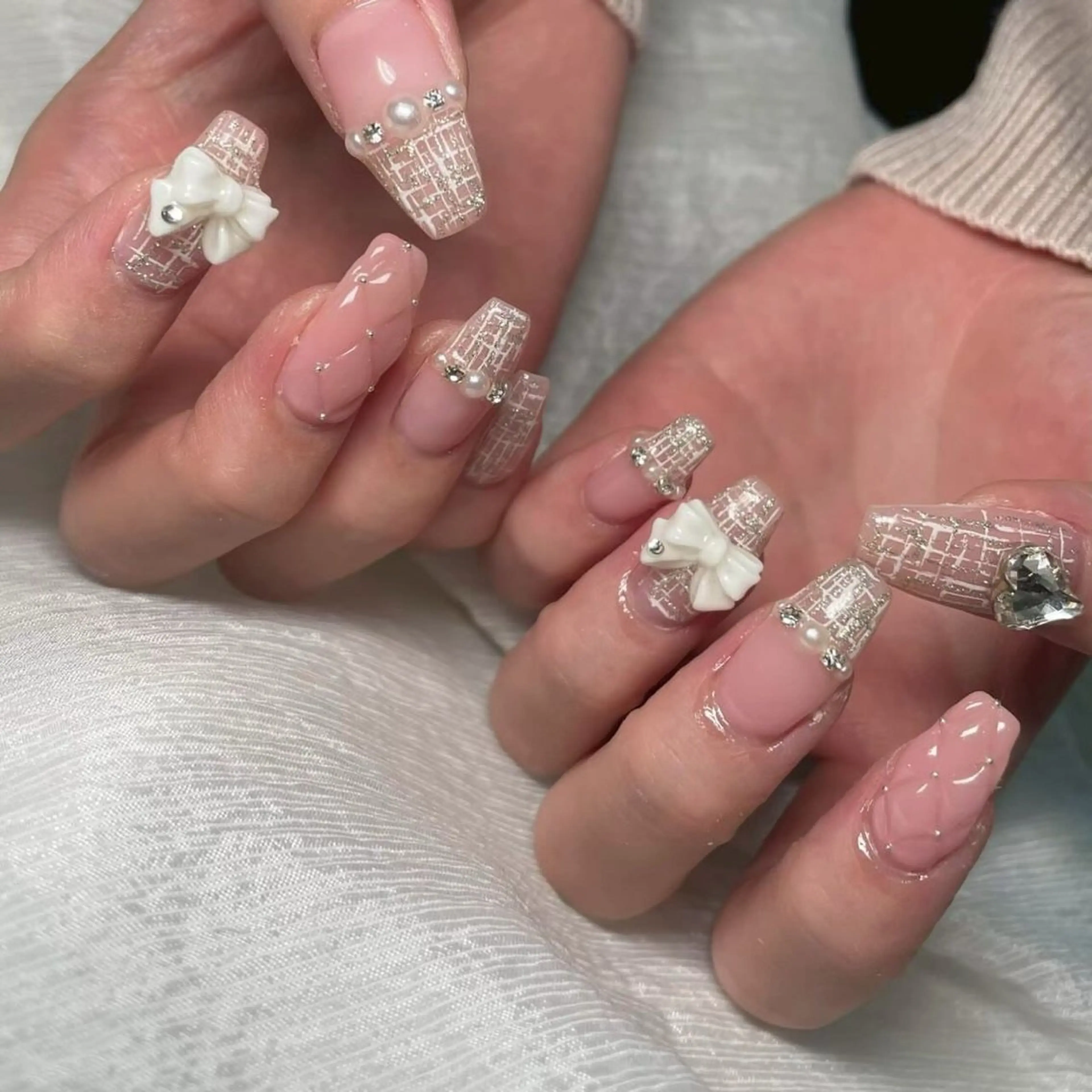 ネイル アートネイル 長さ出し ジェルネイル マグネットネイル ニュアンスネイル ハンドネイル KIM キムのネイルデザイン