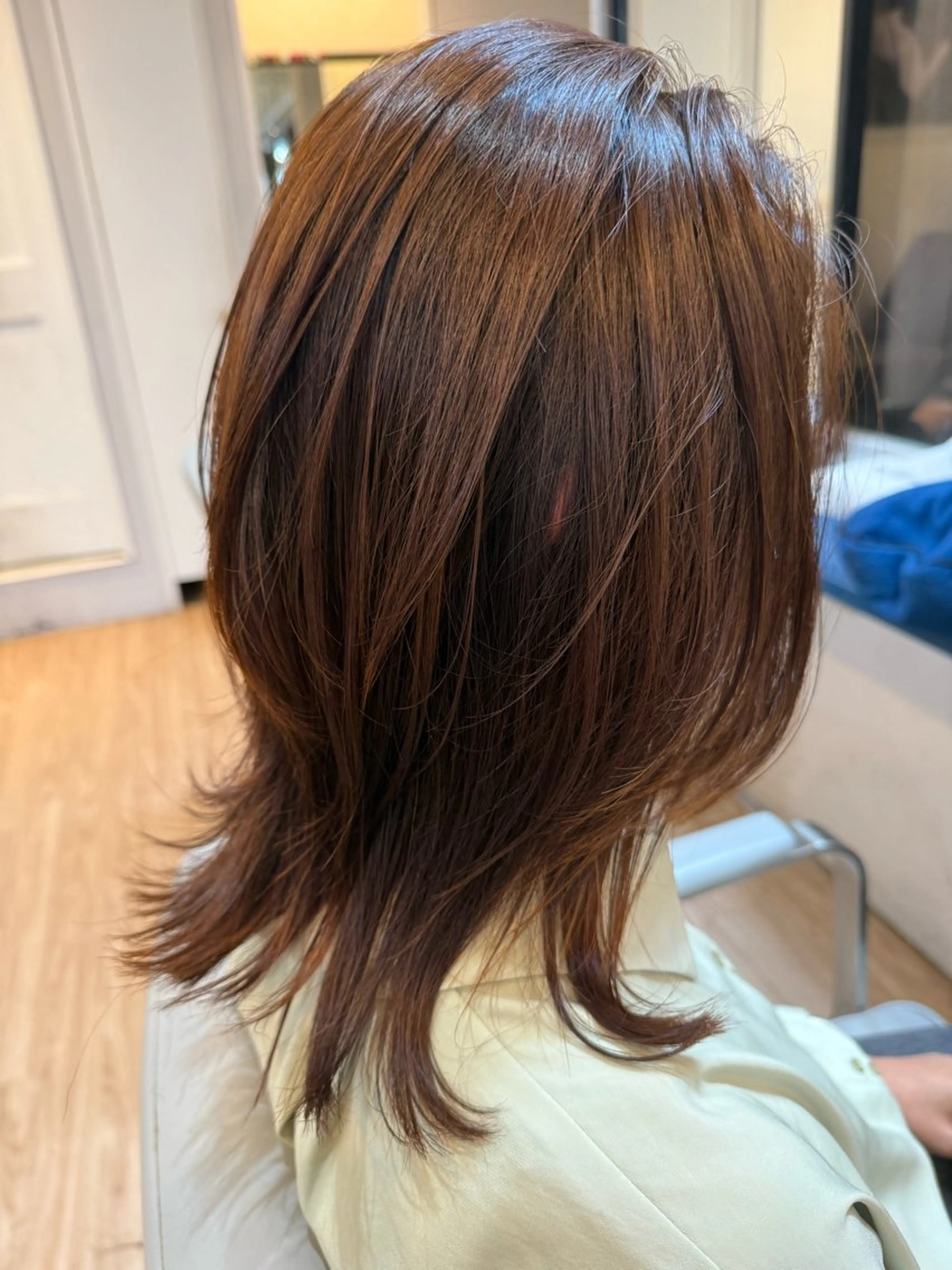 ミディアム カラー カット ヘアカラー トリートメント すやま もえのヘアスタイル