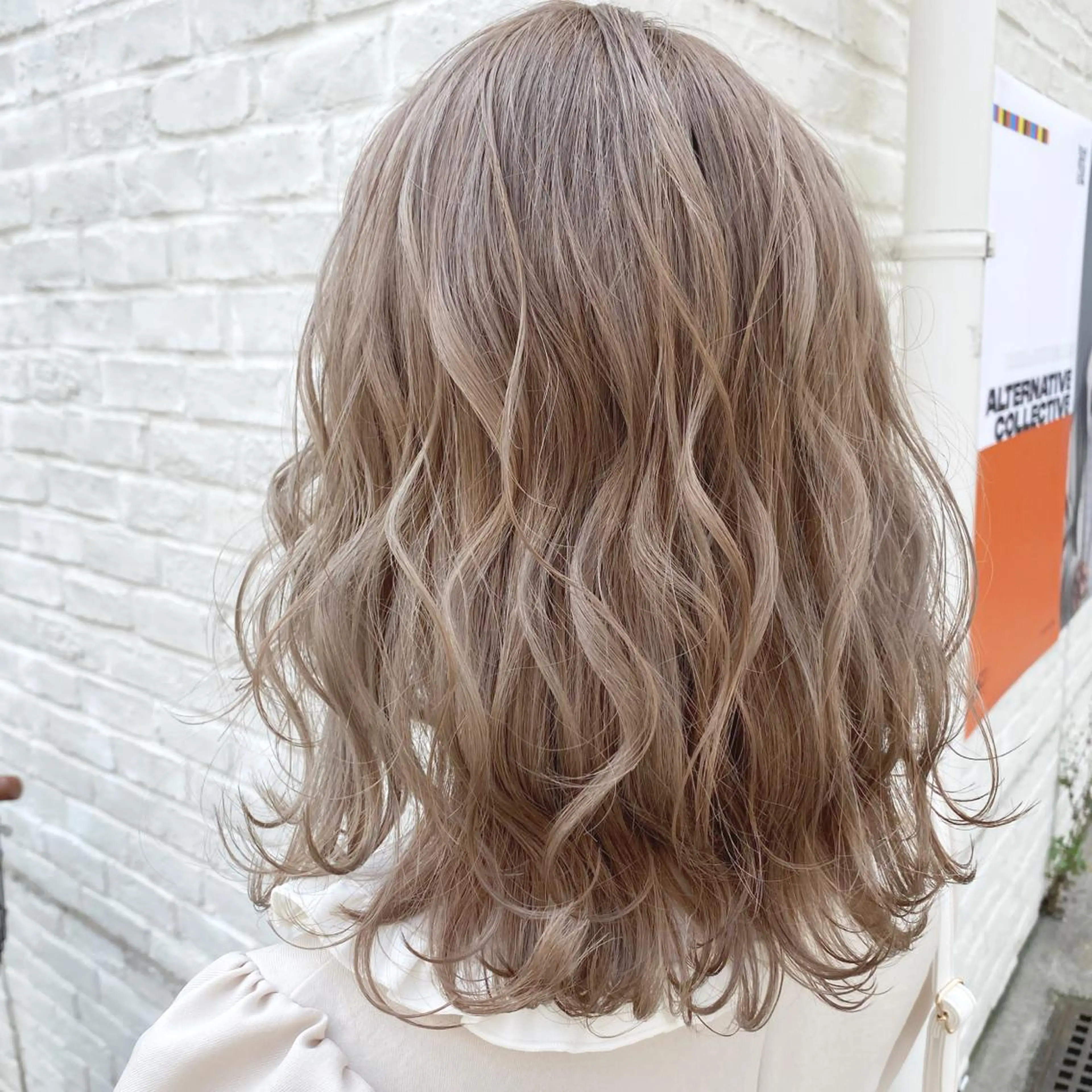 ミディアム カラー カット ヘアカラー トリートメント ヘアセット ☘️ブリーチ/ハイト ーン/レイヤー/のヘアスタイル