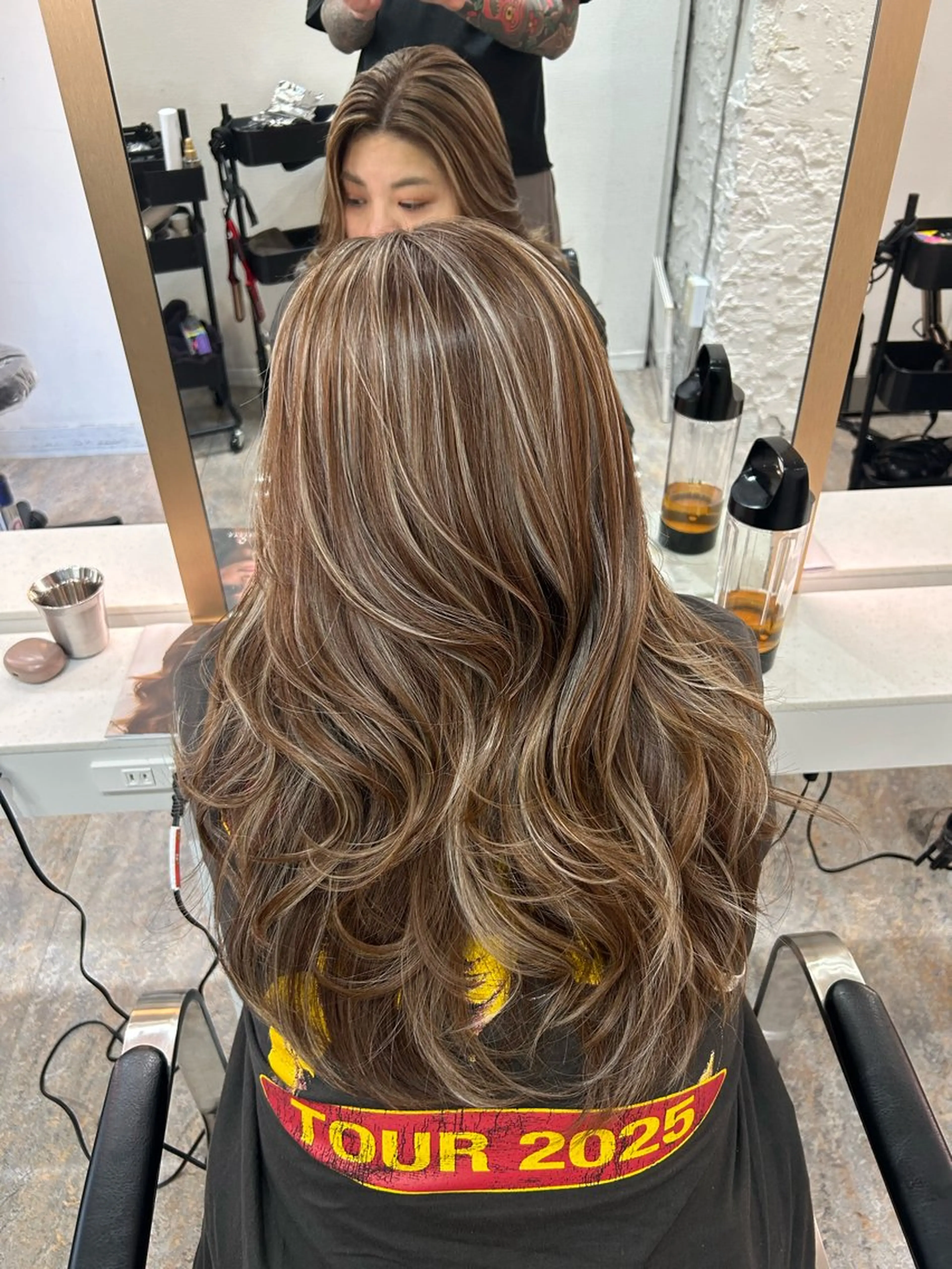セミロング カラー ベージュカラー レイヤーカット カット ヘアカラー トリートメント レイヤーカット BLend 渋谷のヘアスタイル
