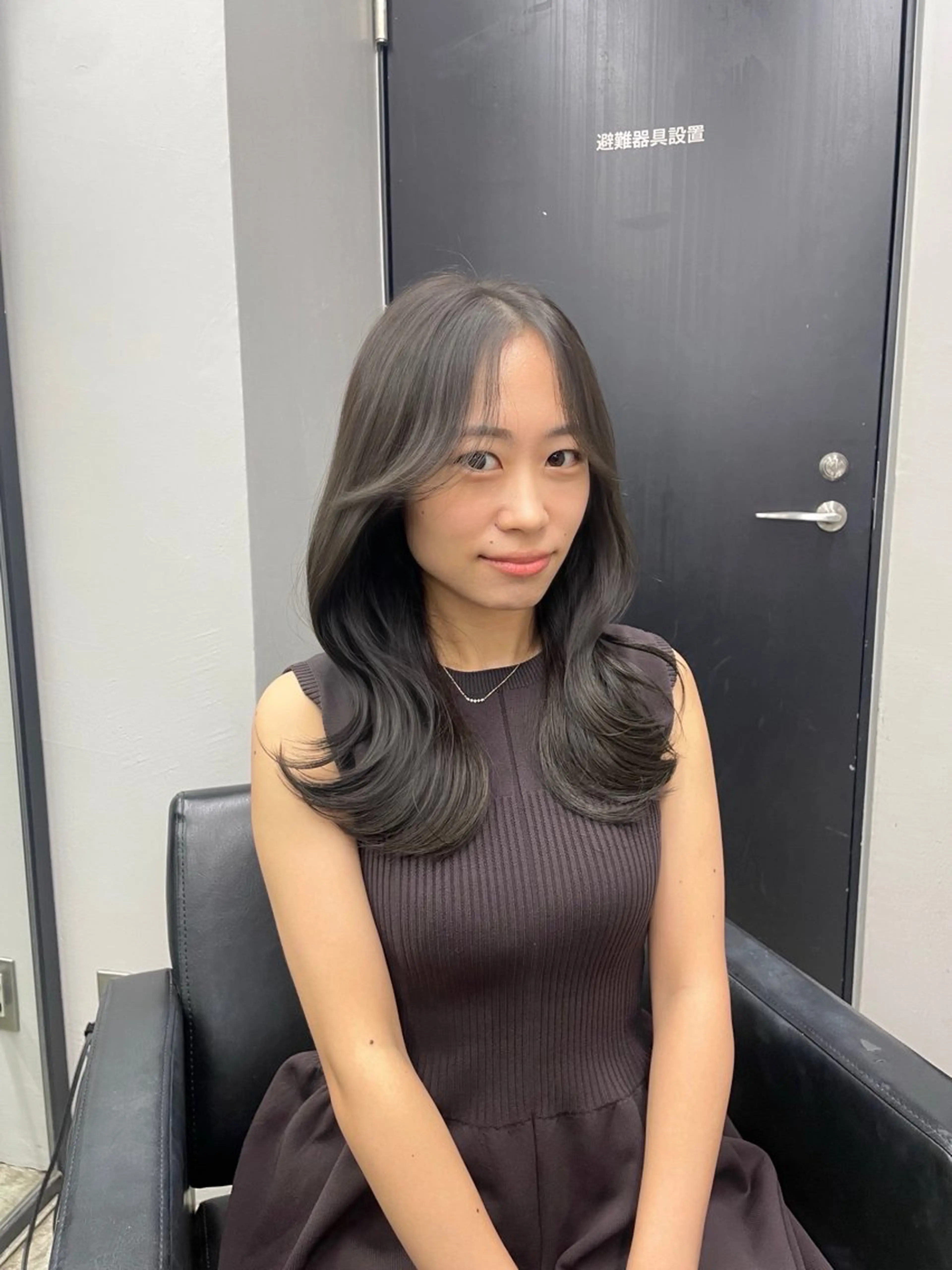 ロング ヘアカラー 新宿/韓国ヘア/ 髪質改善ストレートのヘアスタイル