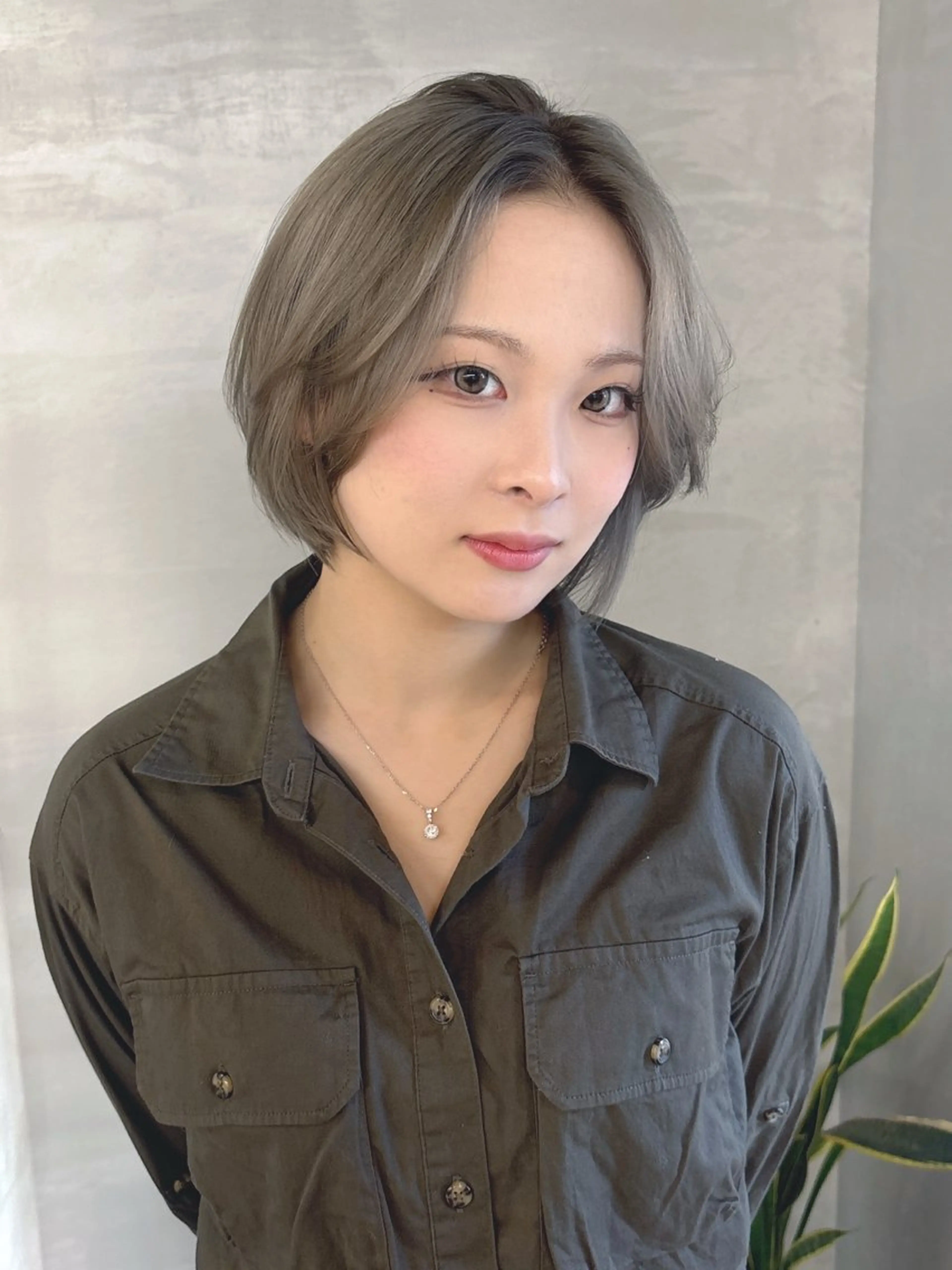 ショート カラー ボブレイヤー ボブ 顔まわりレイヤー 顔周りカット ハッシュカット 👑似合わせレイヤー が好評👑佐久田のヘアスタイル