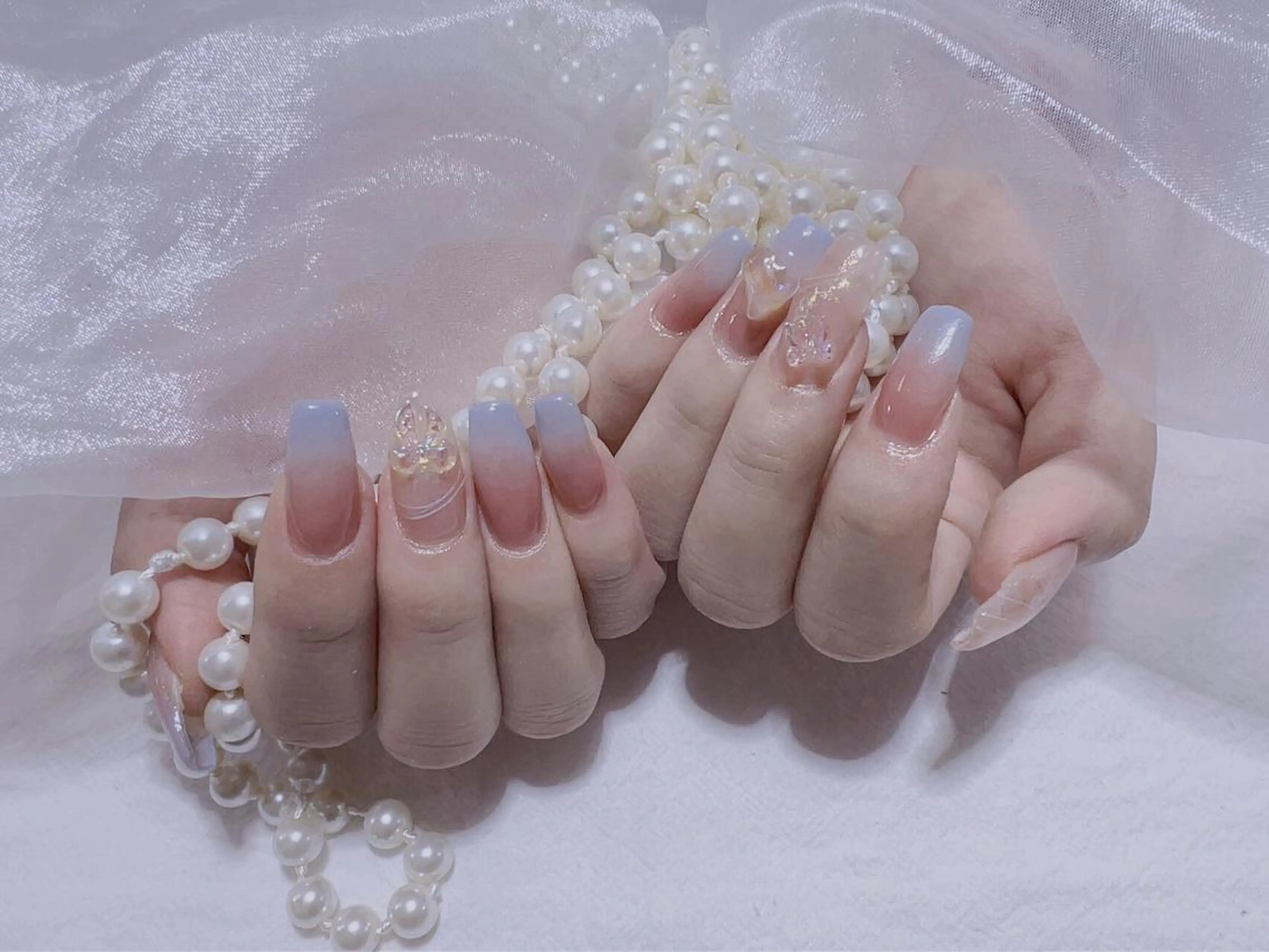 ネイル ハンドネイル VIVIAN リサのネイルデザイン