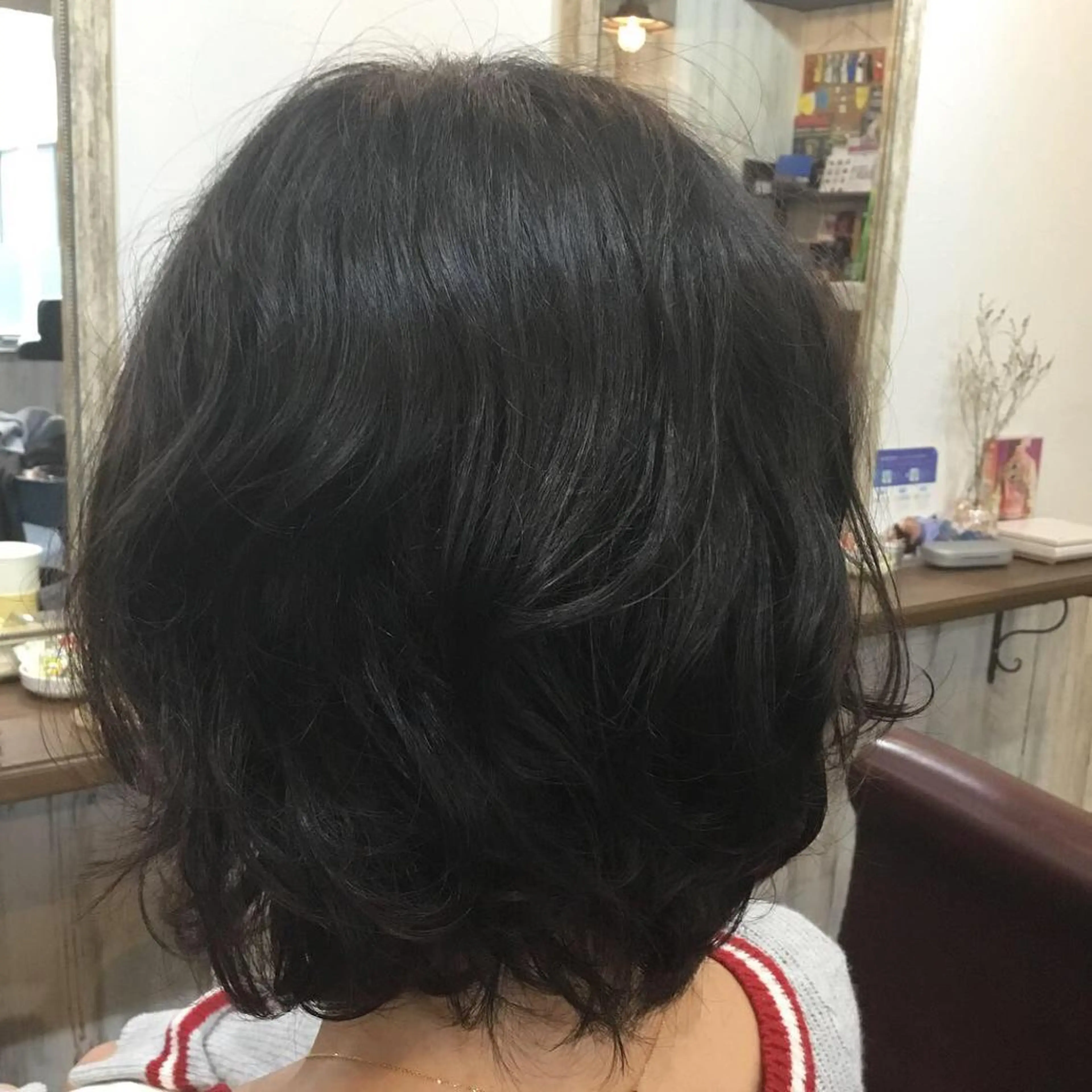 ミディアム パーマ embrace エンブレイスのヘアスタイル