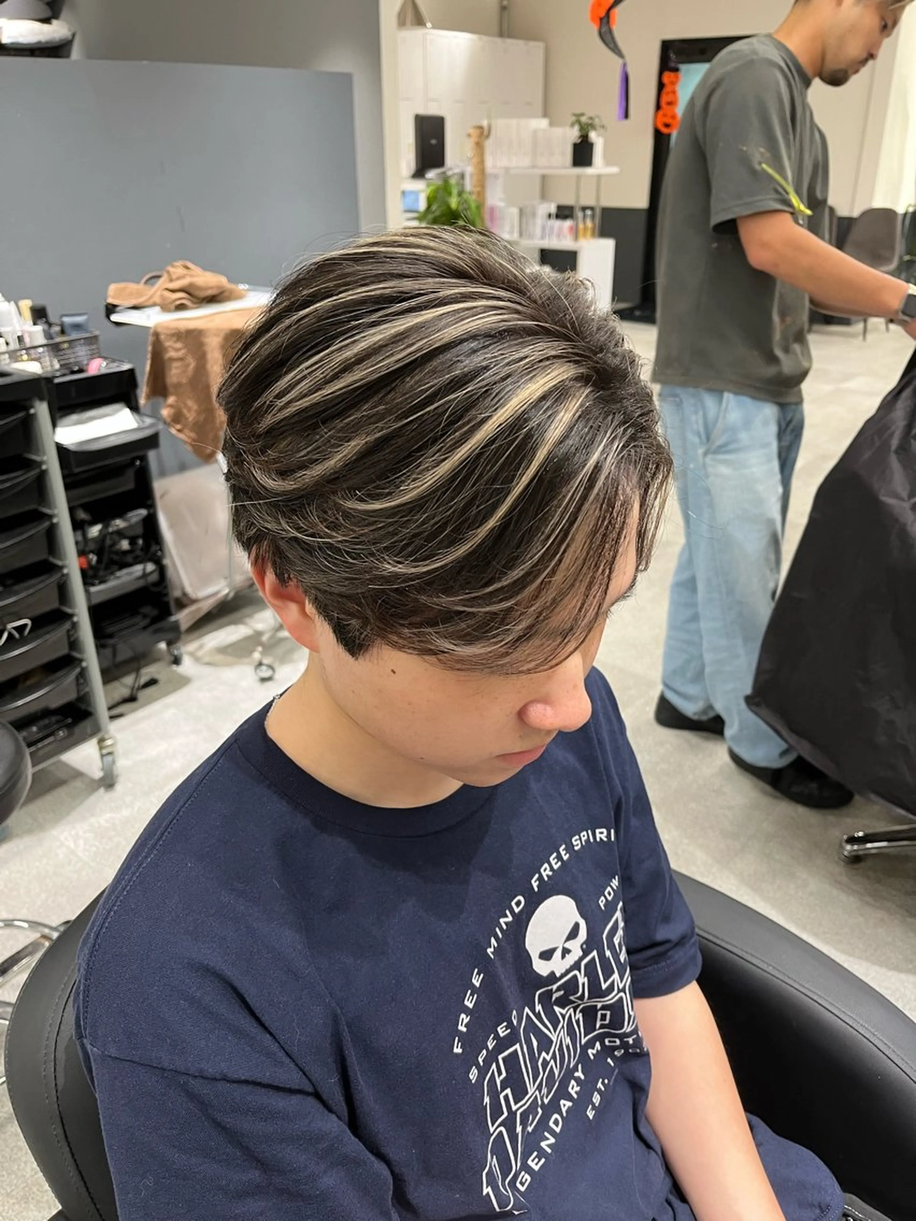 メンズカット＋ハイライトメッシュカラー🦋の写真