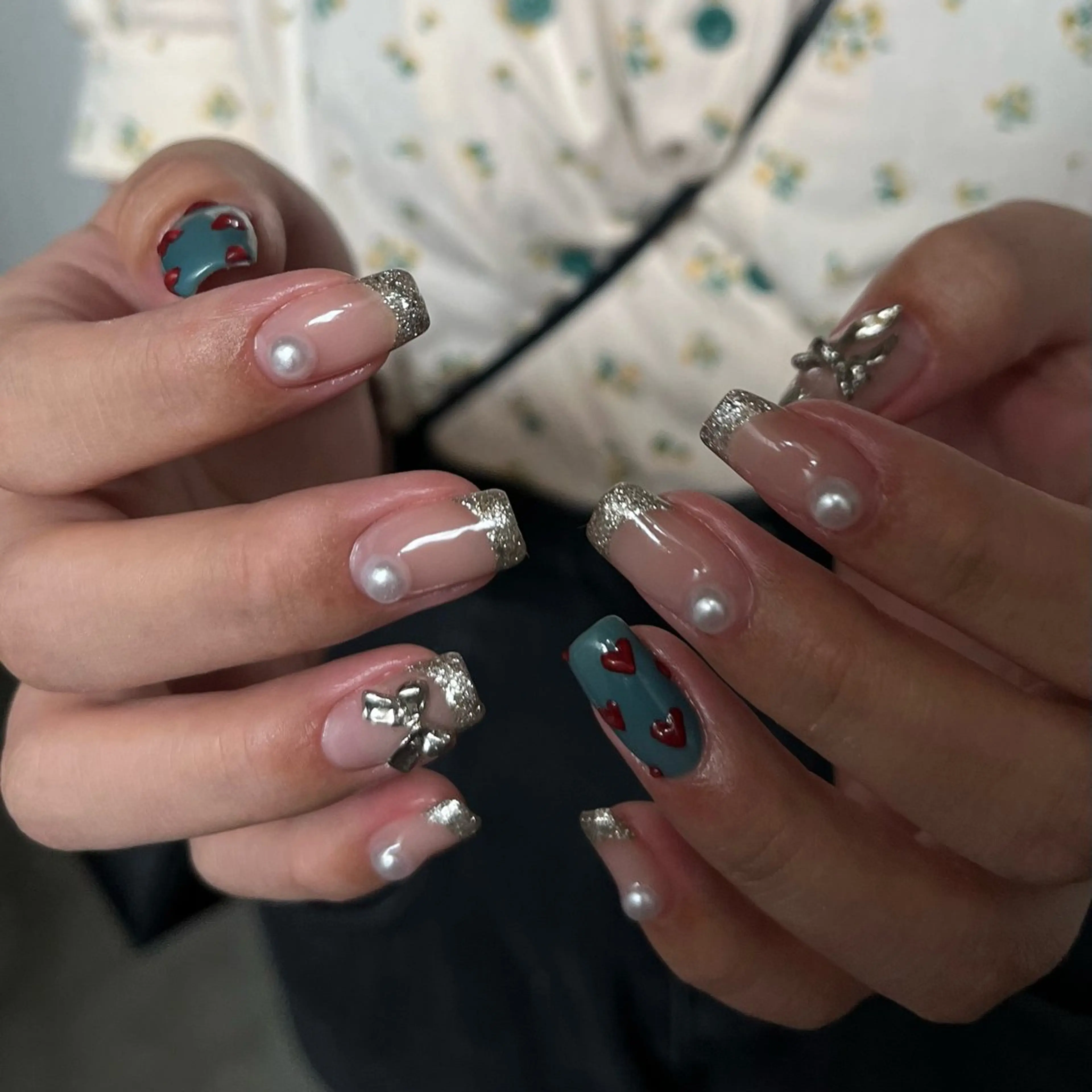 ネイル グリーン 持ち込み ハンドネイル vegh.所属・vegh. nail/阿波座のネイルデザイン