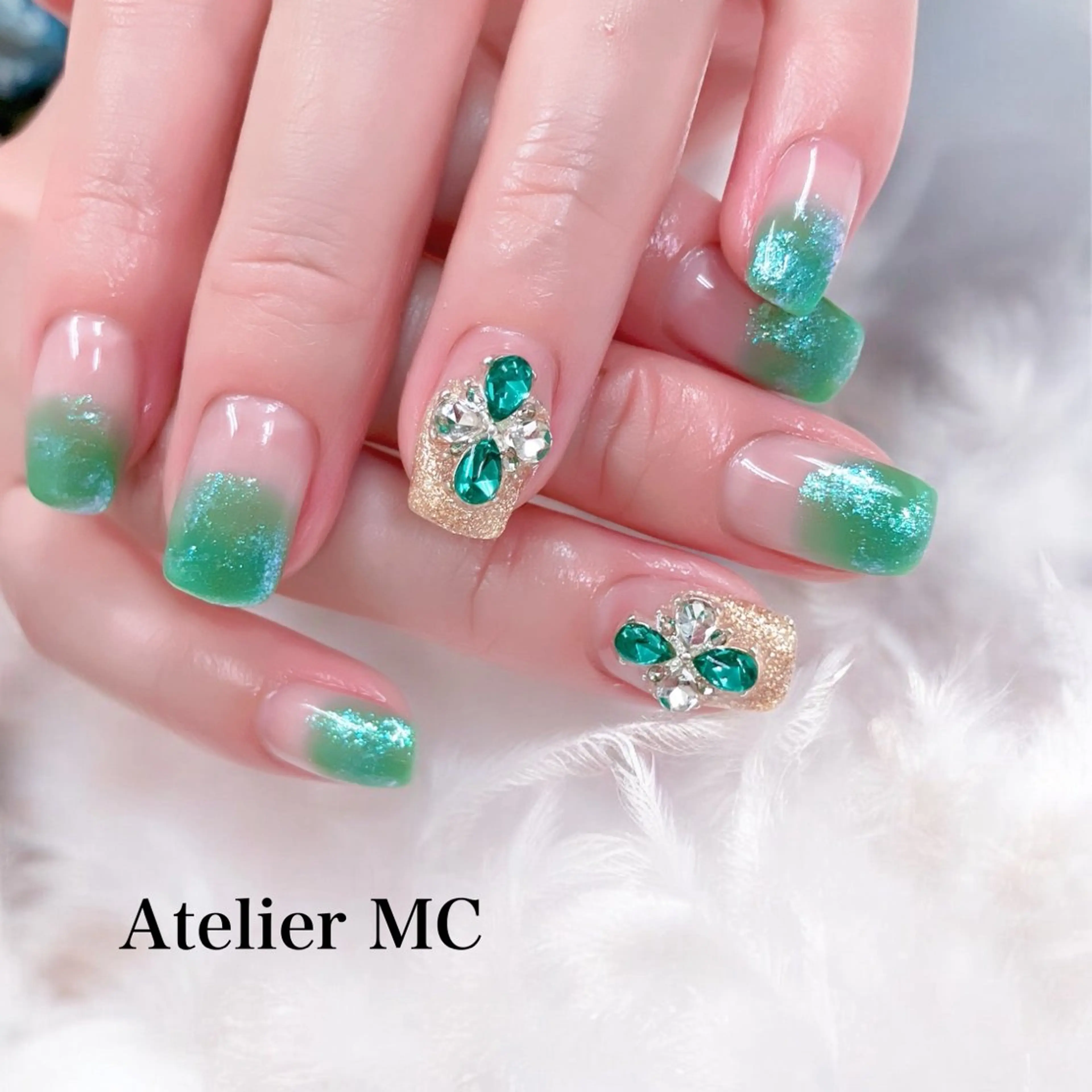 ネイル ハンドネイル アトリエ エムシー 【新富町・東銀座】のネイルデザイン