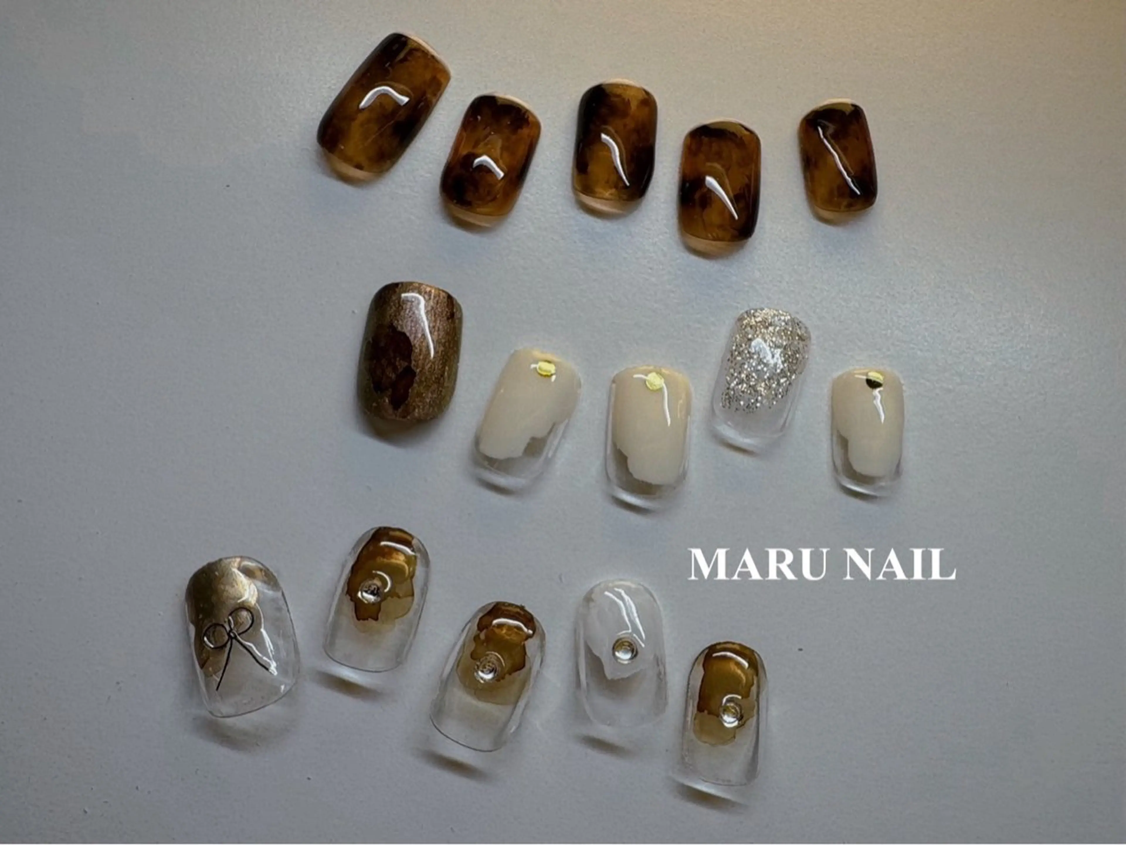 ネイル アートネイル フットネイル ジェルネイル 韓国ネイル マグネットネイル ハンドネイル MARU NAIL manamiのネイルデザイン
