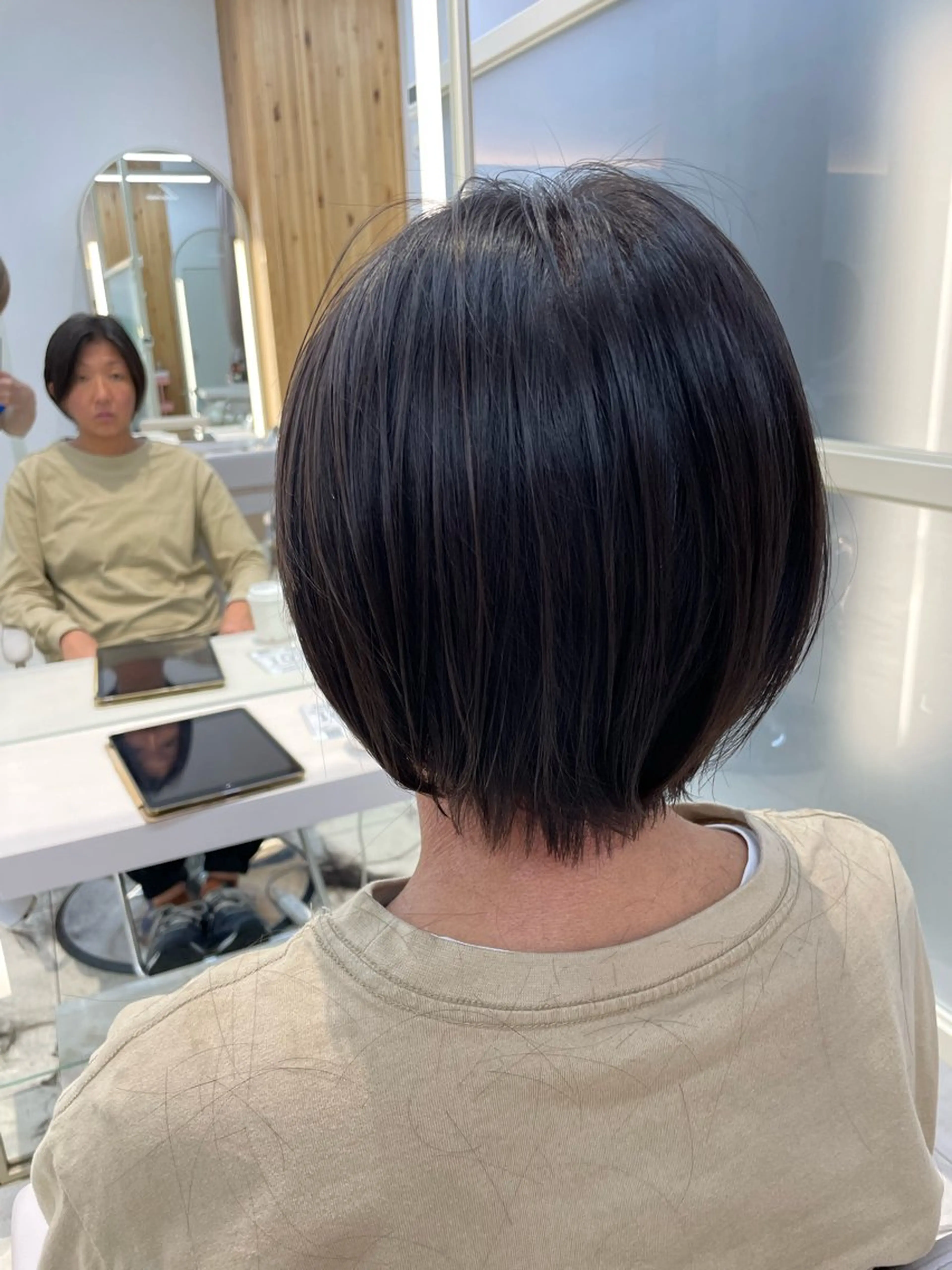 ショート レイヤー/顔周り /透明感/TAKUのヘアスタイル