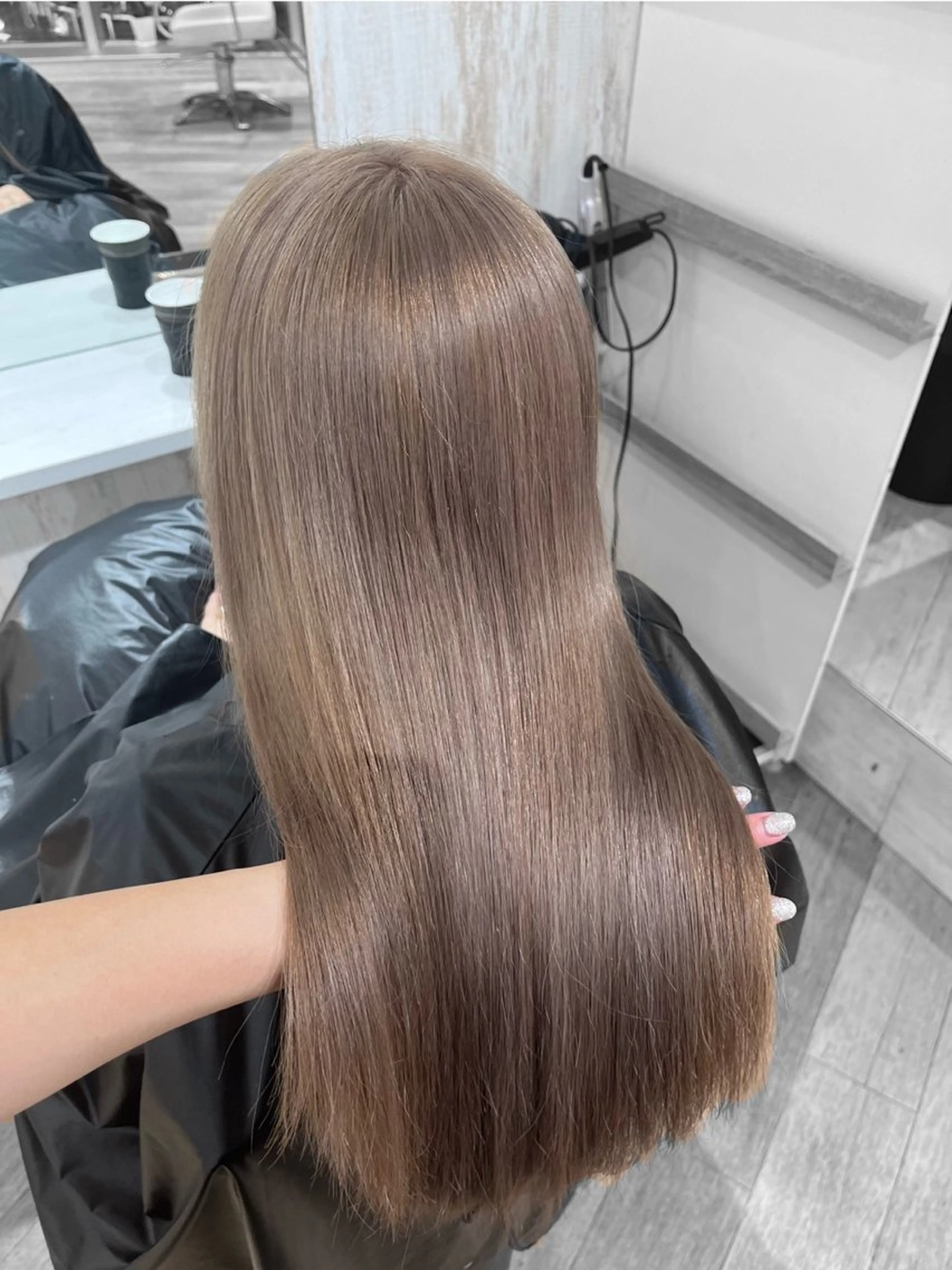 セミロング カラー 🤎HAZUKI🤎 ハイトーン✨のヘアスタイル