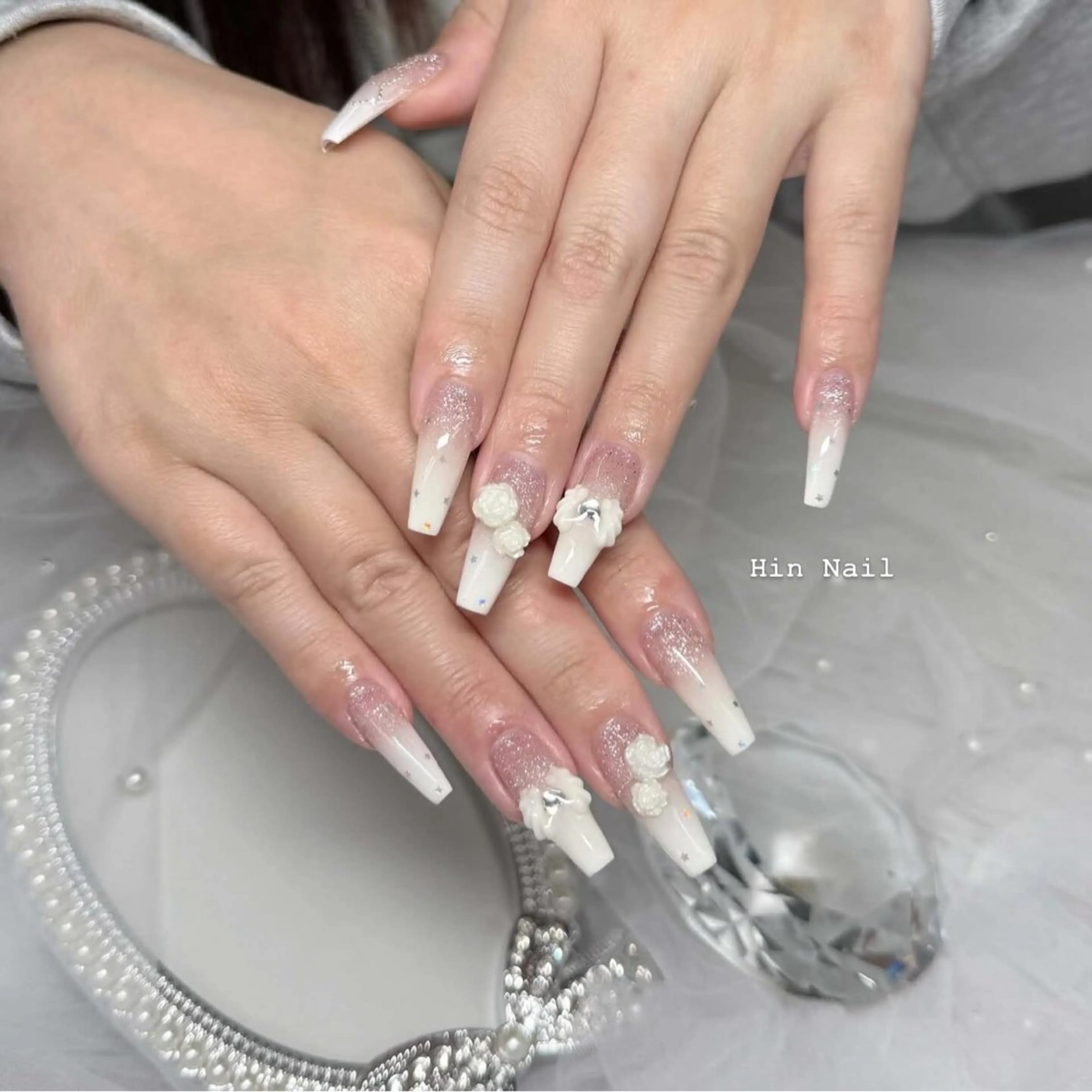 ネイル ハンドネイル HIN NAILのネイルデザイン