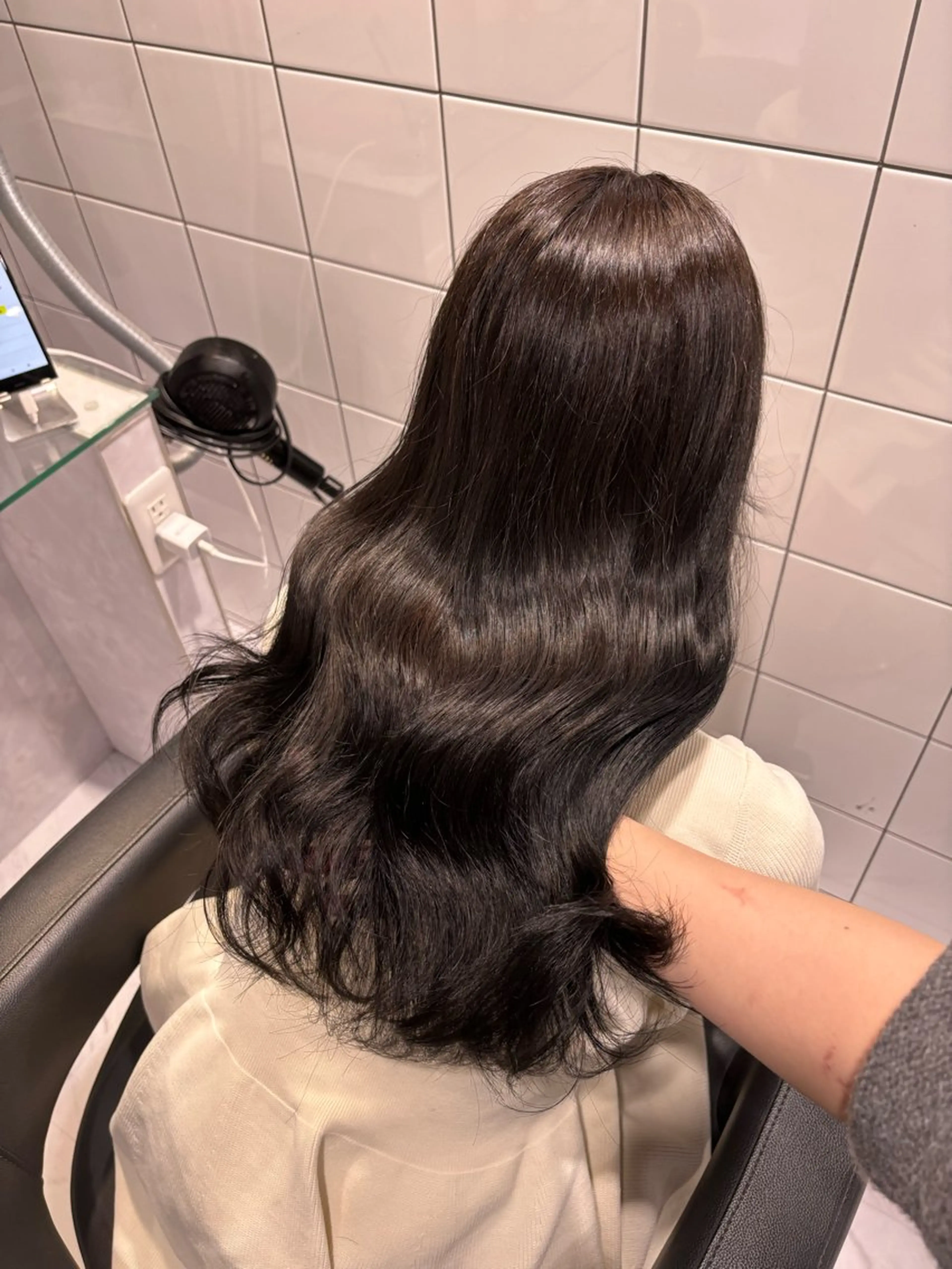 ロング カラー 表参道♡暗髪♡ 艶カラー♡アユミのヘアスタイル