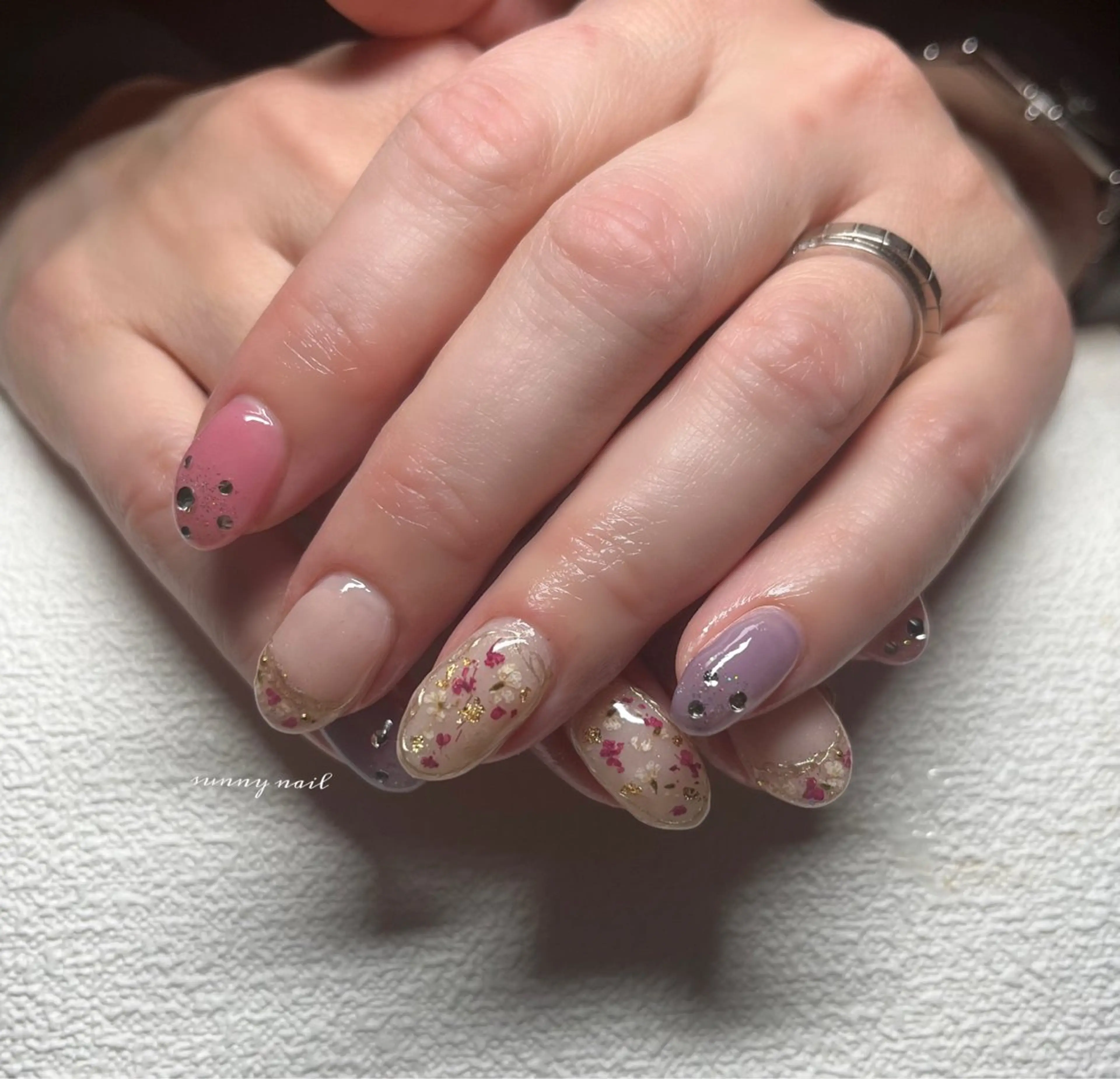 ネイル ジェルネイル ミラーネイル パラジェル 春ネイル sunny nailのネイルデザイン