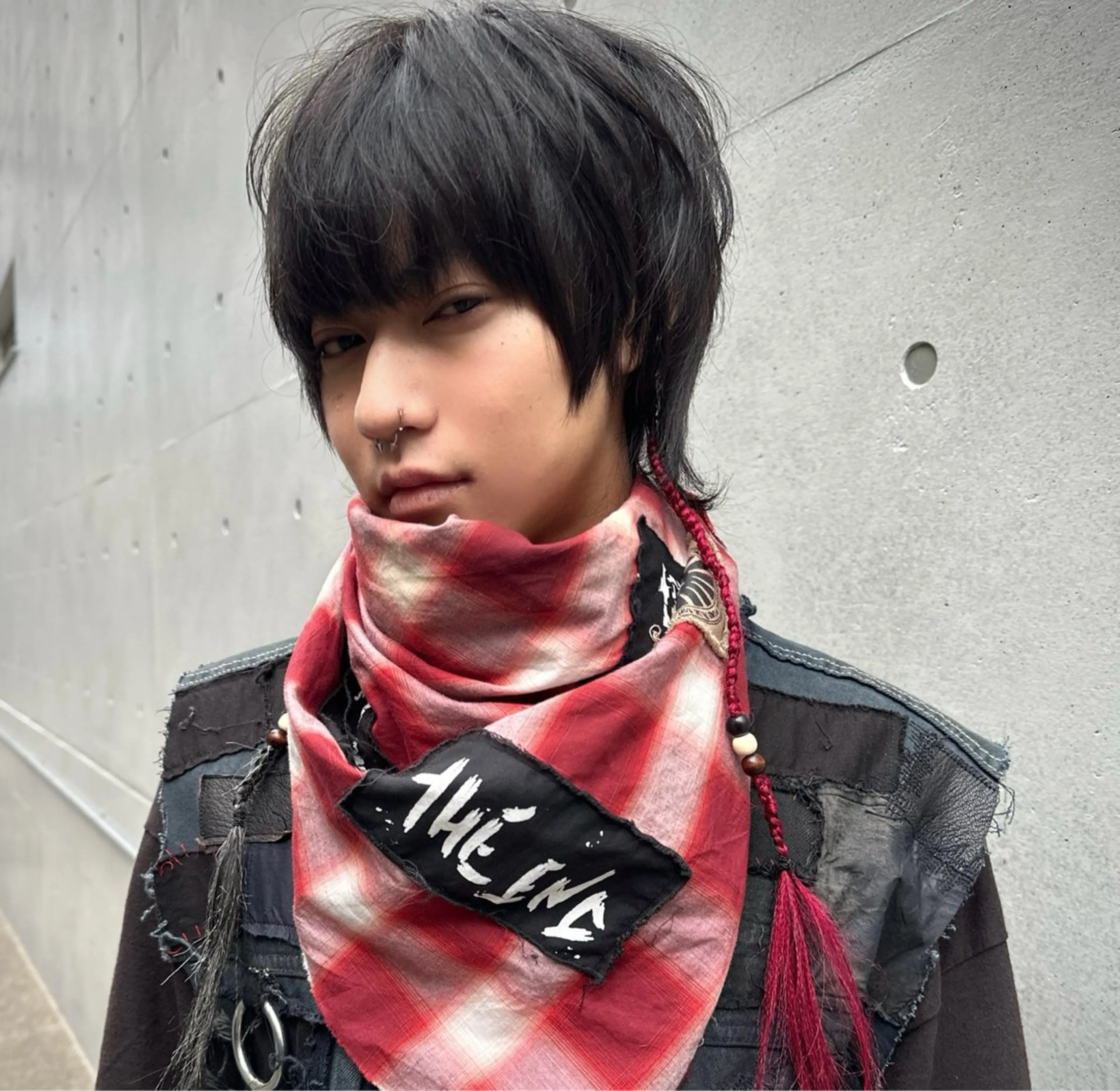 ショート メンズ ショートヘア カット 顔周りデザイン/ ハイトーン/多田悠馬のヘアスタイル