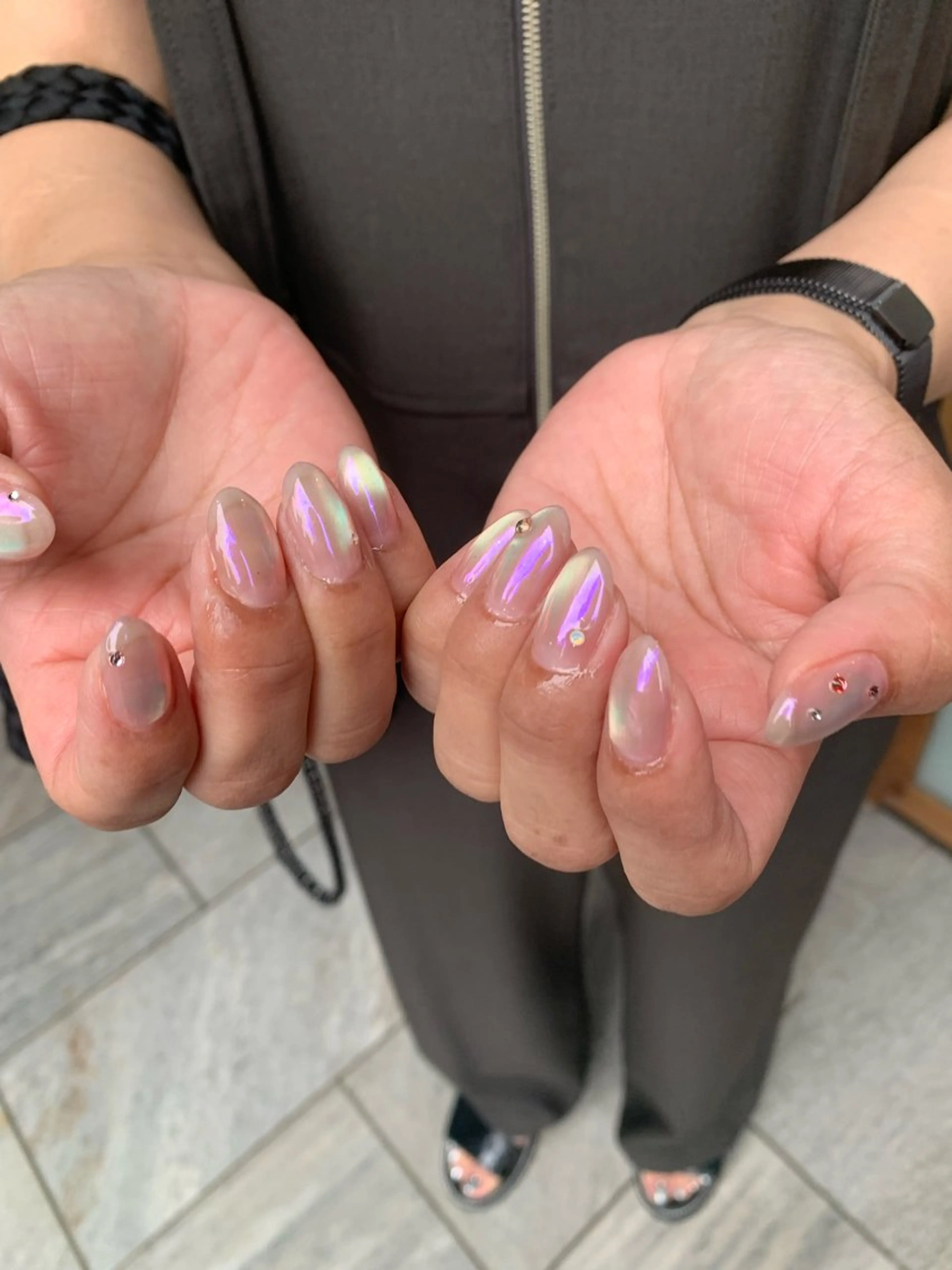 ネイル マグネットネイル ミラーネイル is.nail 🌷sonokoのネイルデザイン