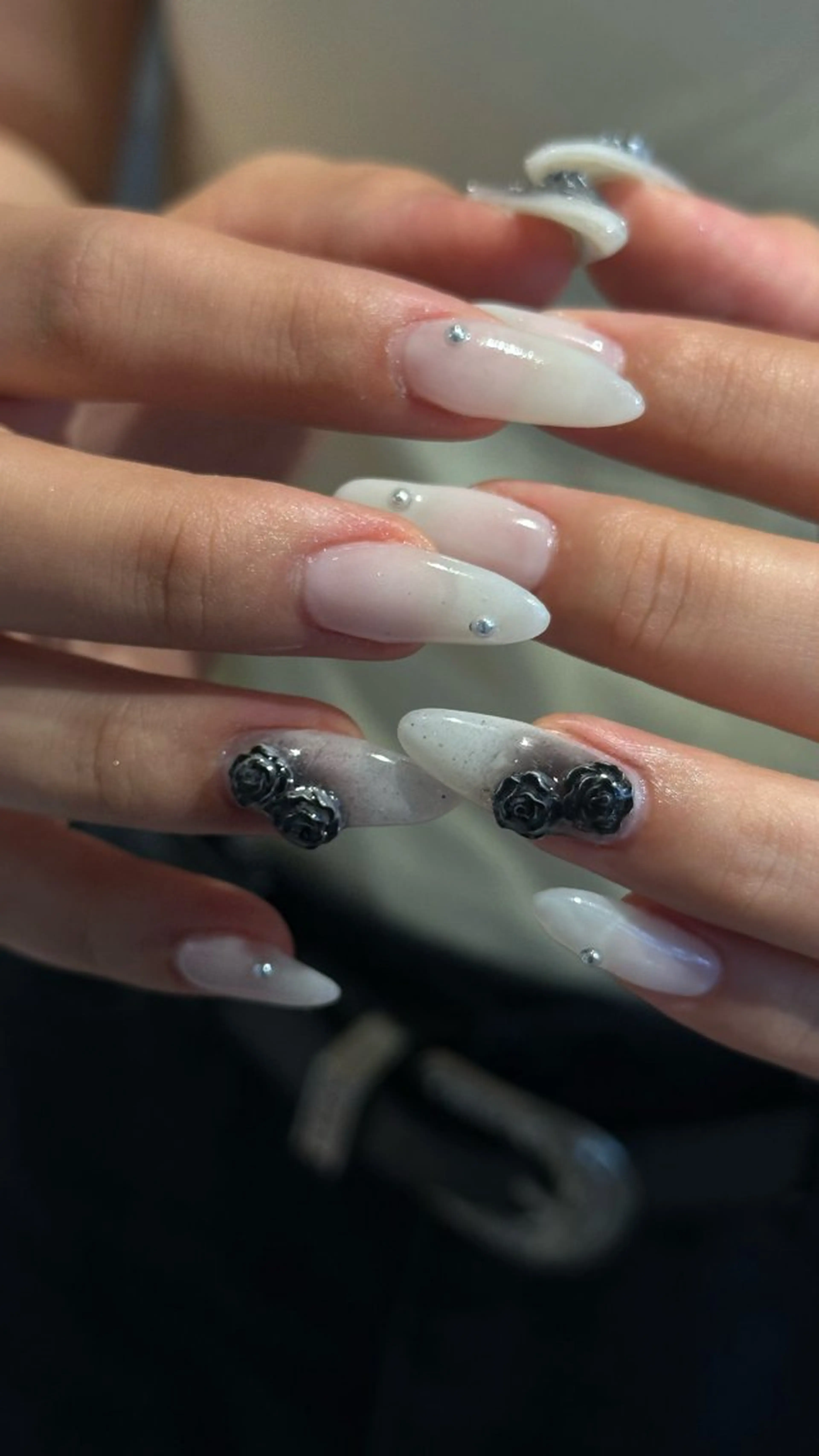 ネイル ハンドネイル 韓国ヘアメンズ・レデ ィース特化ミクのヘアスタイル