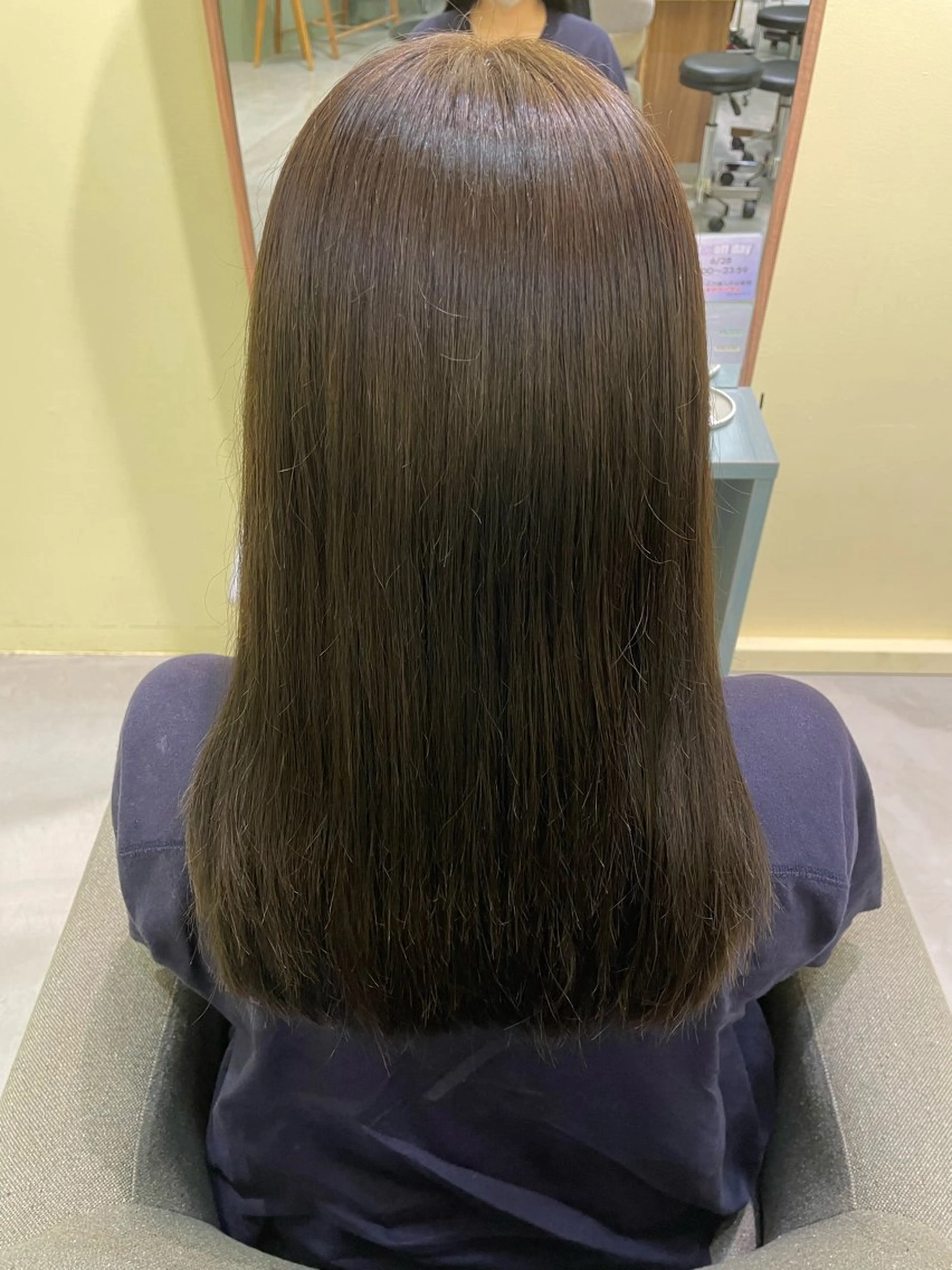 セミロング 中井 菜々香のヘアスタイル