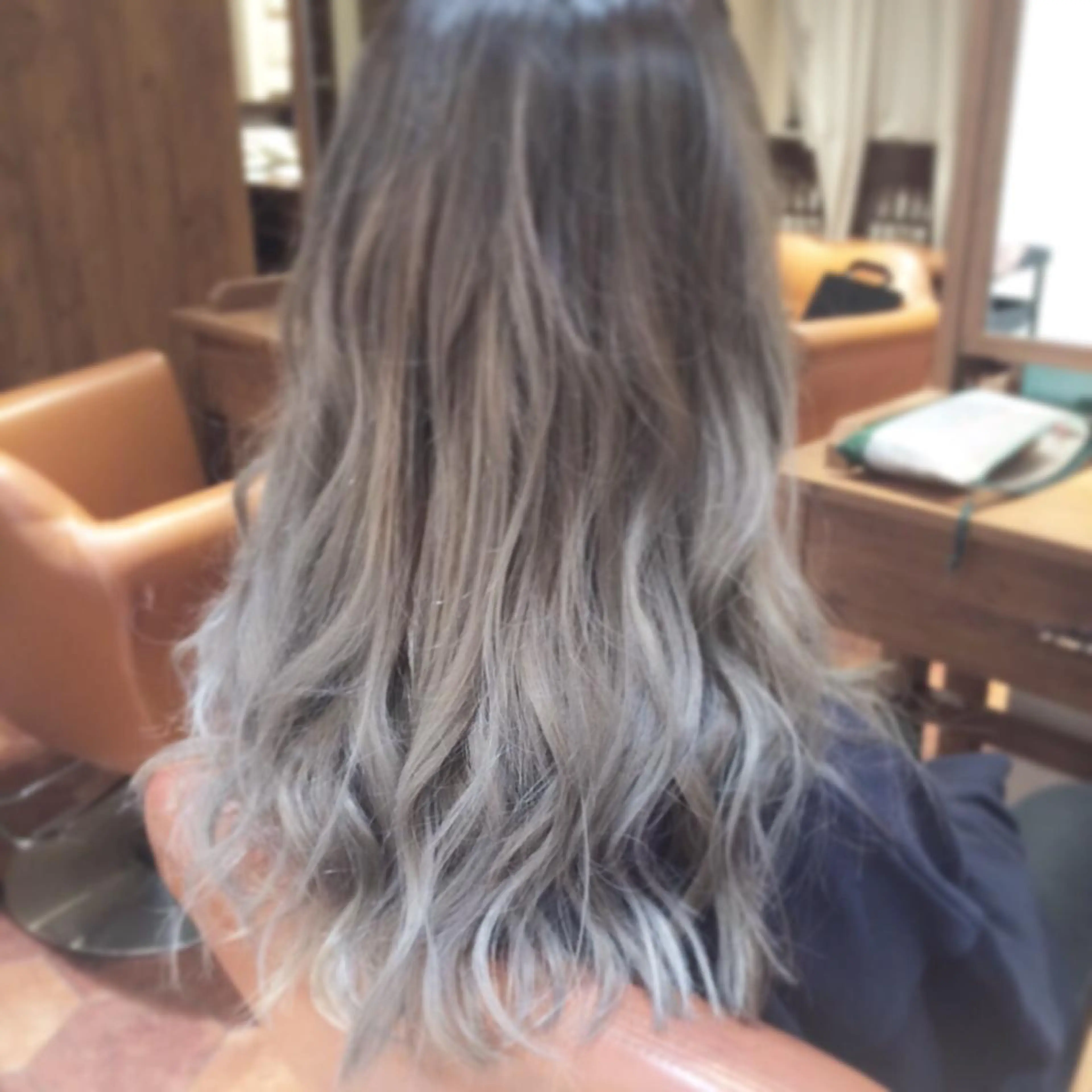 ロング カラー ヘアアレンジ グラデーションカラー kazufumi ..のヘアスタイル