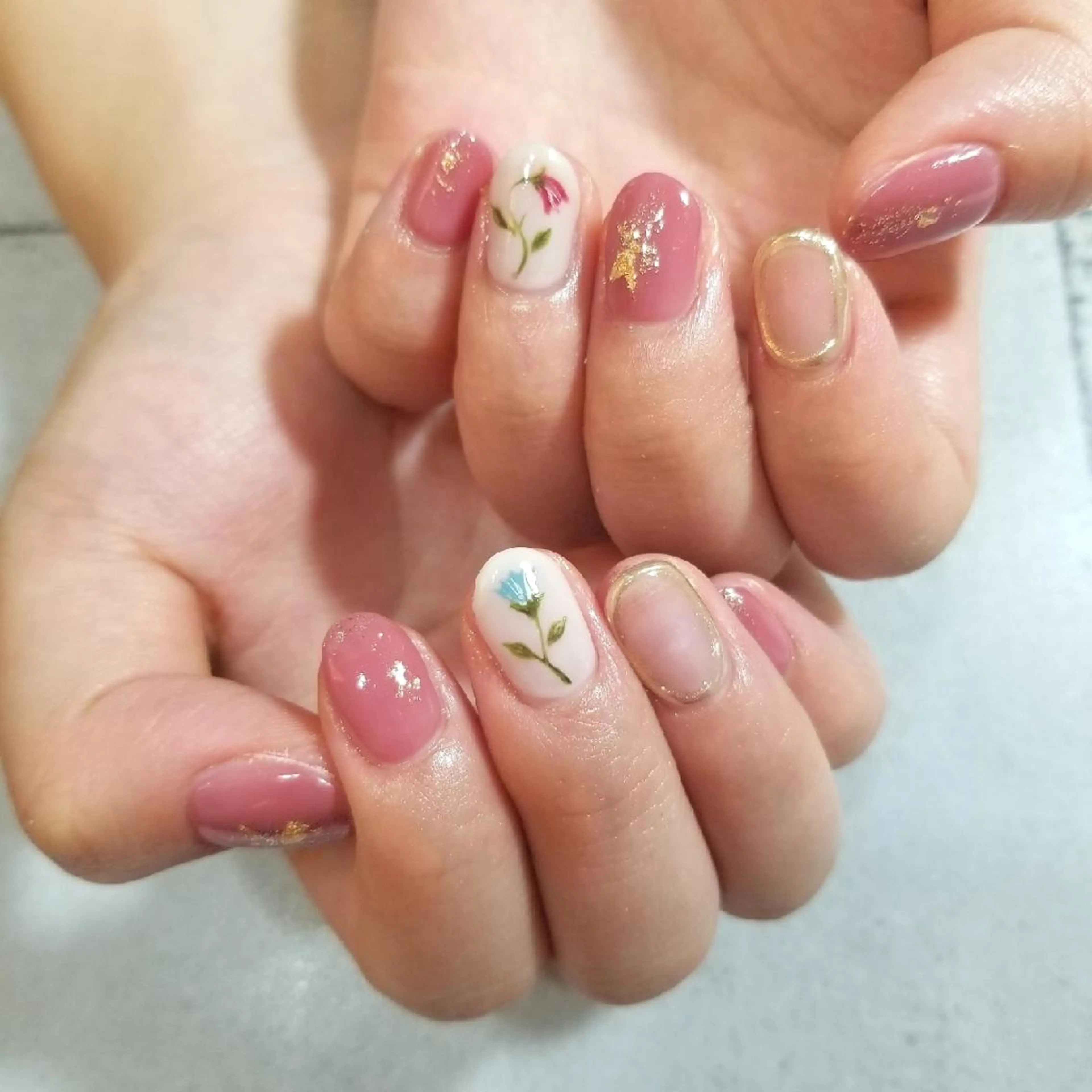 ネイル nijiiro🌈 サトウのネイルデザイン