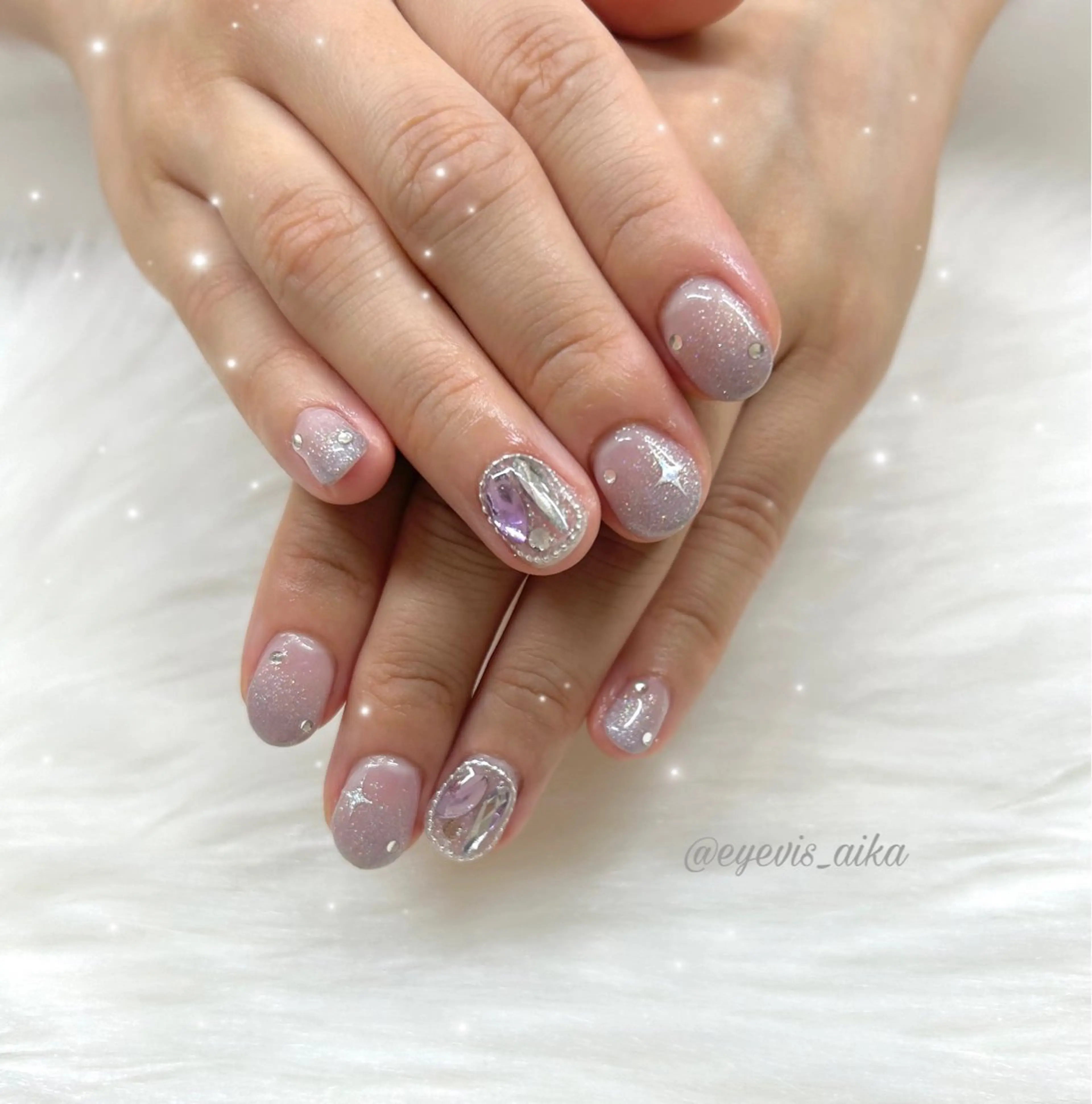 ネイル laboT nuit aikaのネイルデザイン