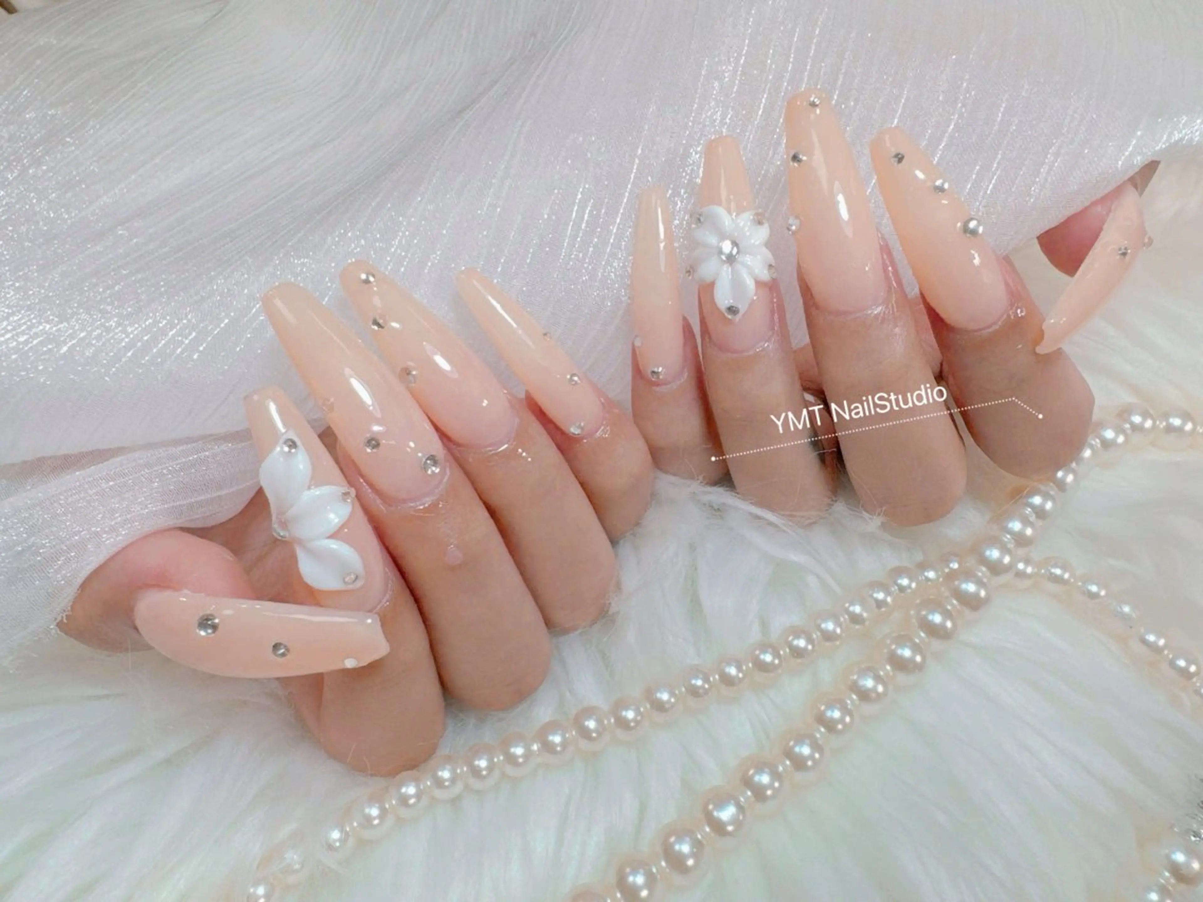 ネイル ハンドネイル YMT． NailStudioのネイルデザイン