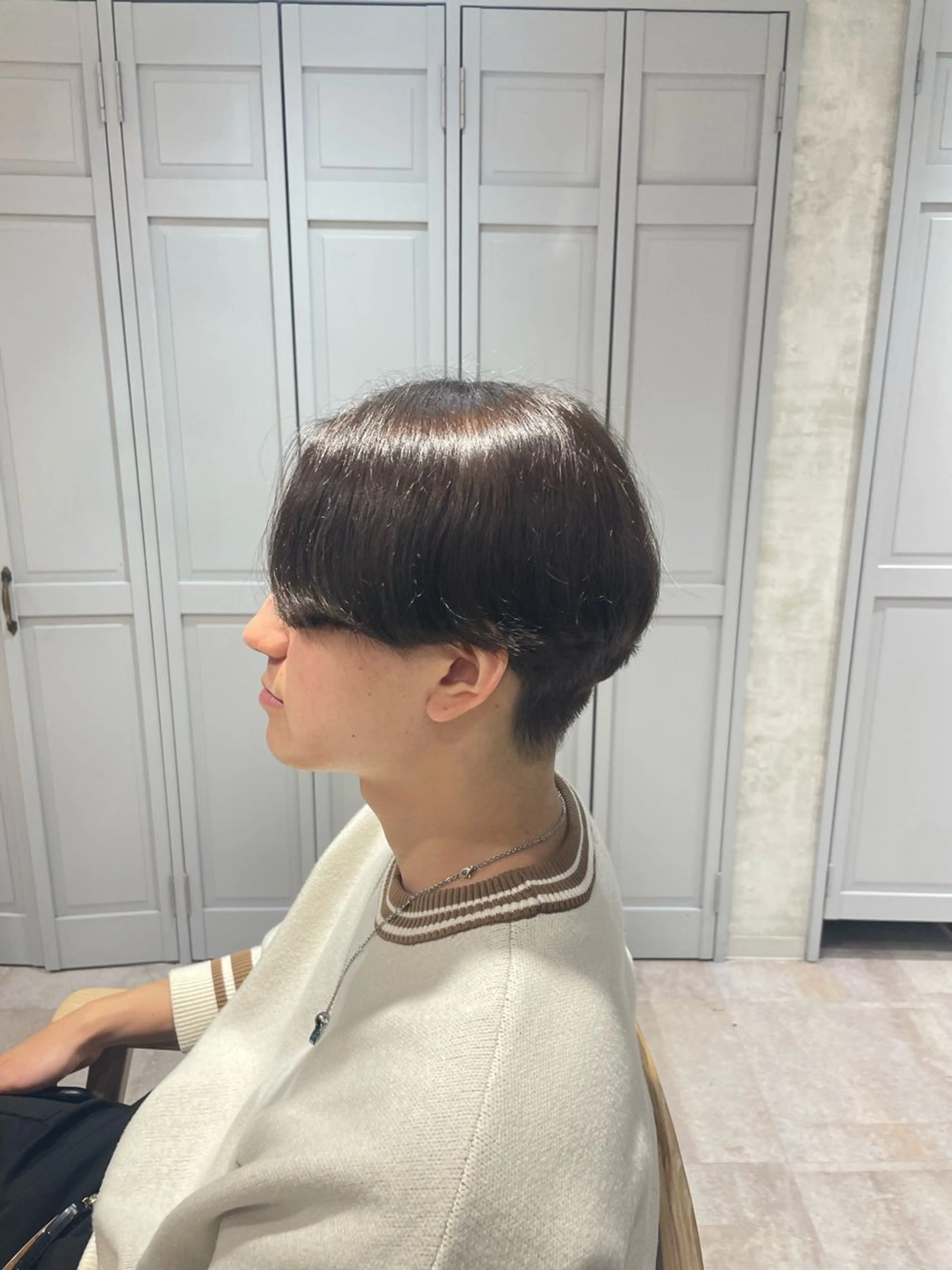 ショート カラー 下田 颯太のヘアスタイル