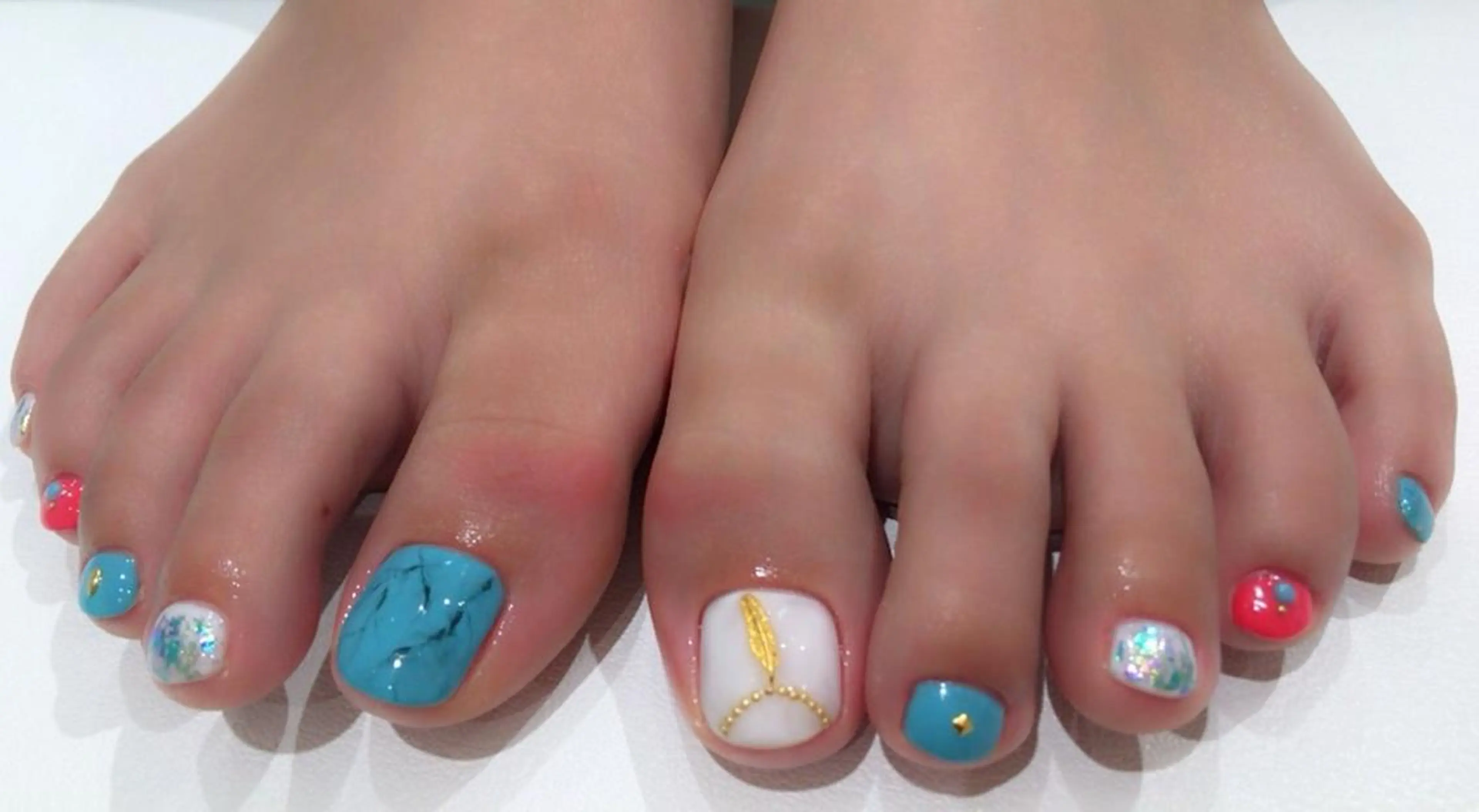 ネイル 大理石ネイル(マーブル) 山藤 萌永のネイルデザイン