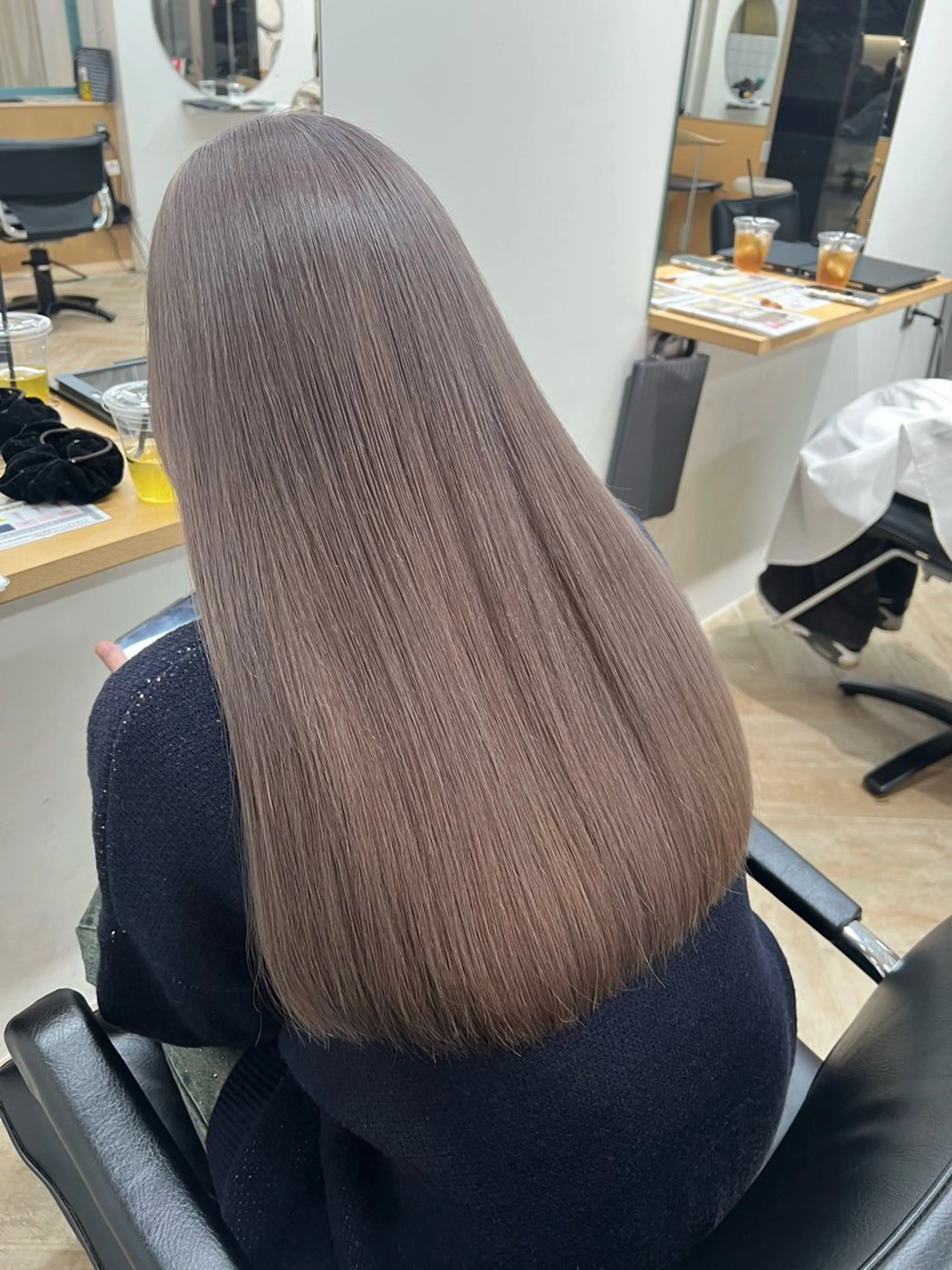 ロング カラー カット ヘアカラー トリートメント ベージュ/髪質改善 新潟/万代/井上佑のヘアスタイル