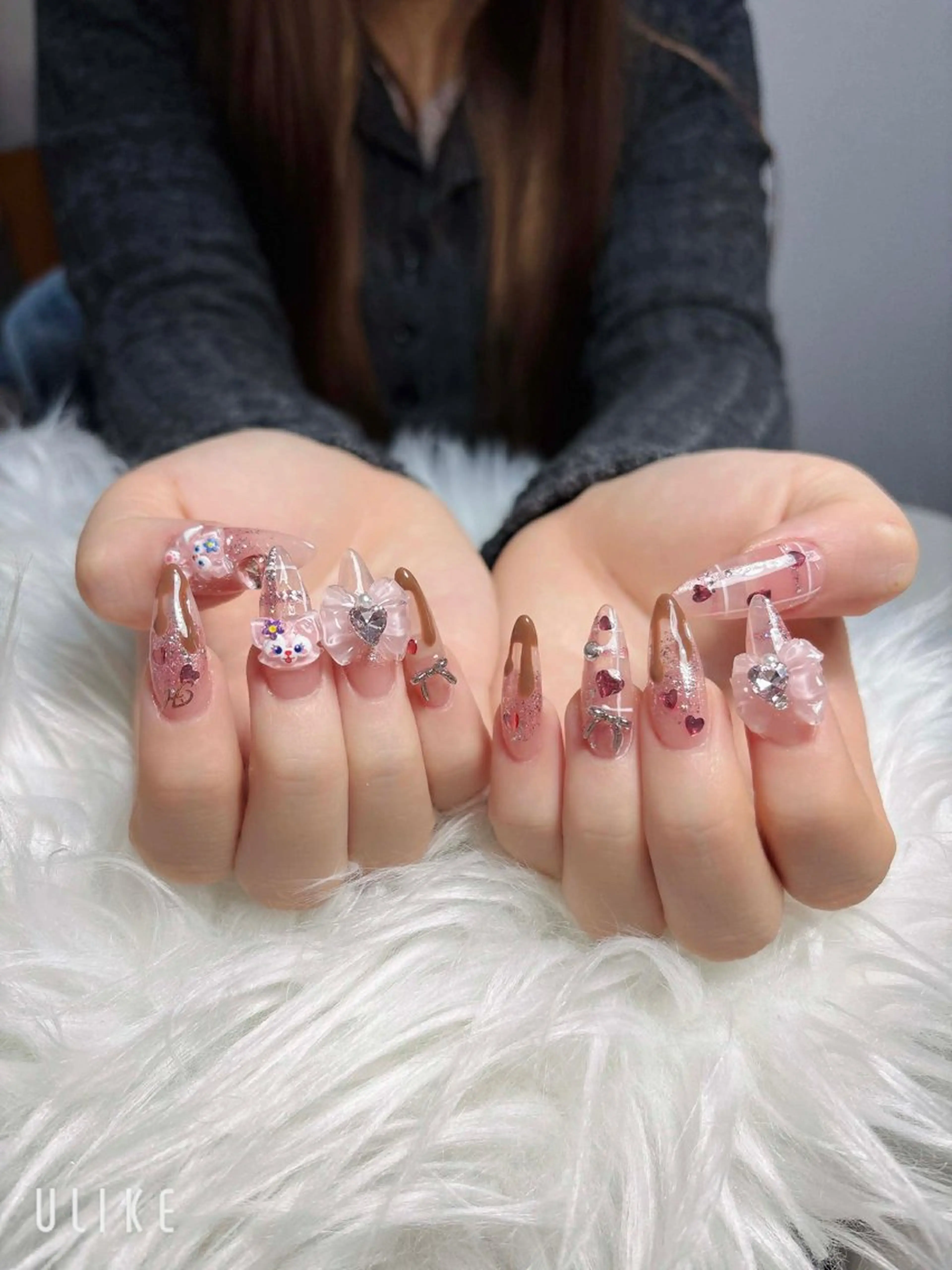 ネイル ハンドネイル T.Lee Nail Lilyのネイルデザイン