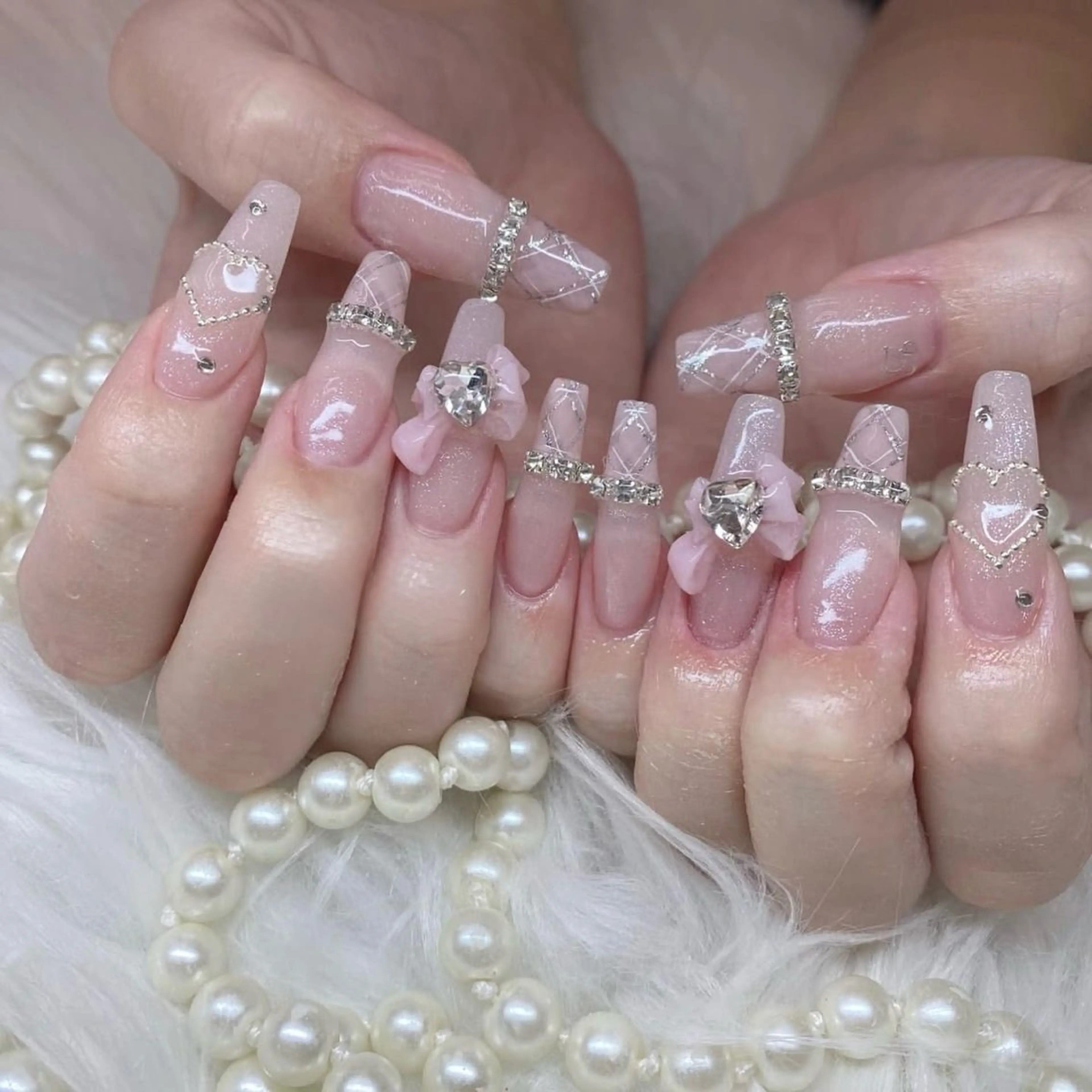ネイル 韓国ネイル ニュアンスネイル シンプルネイル 春ネイル バレンタイン Nihonthy Nail 新宿のネイルデザイン