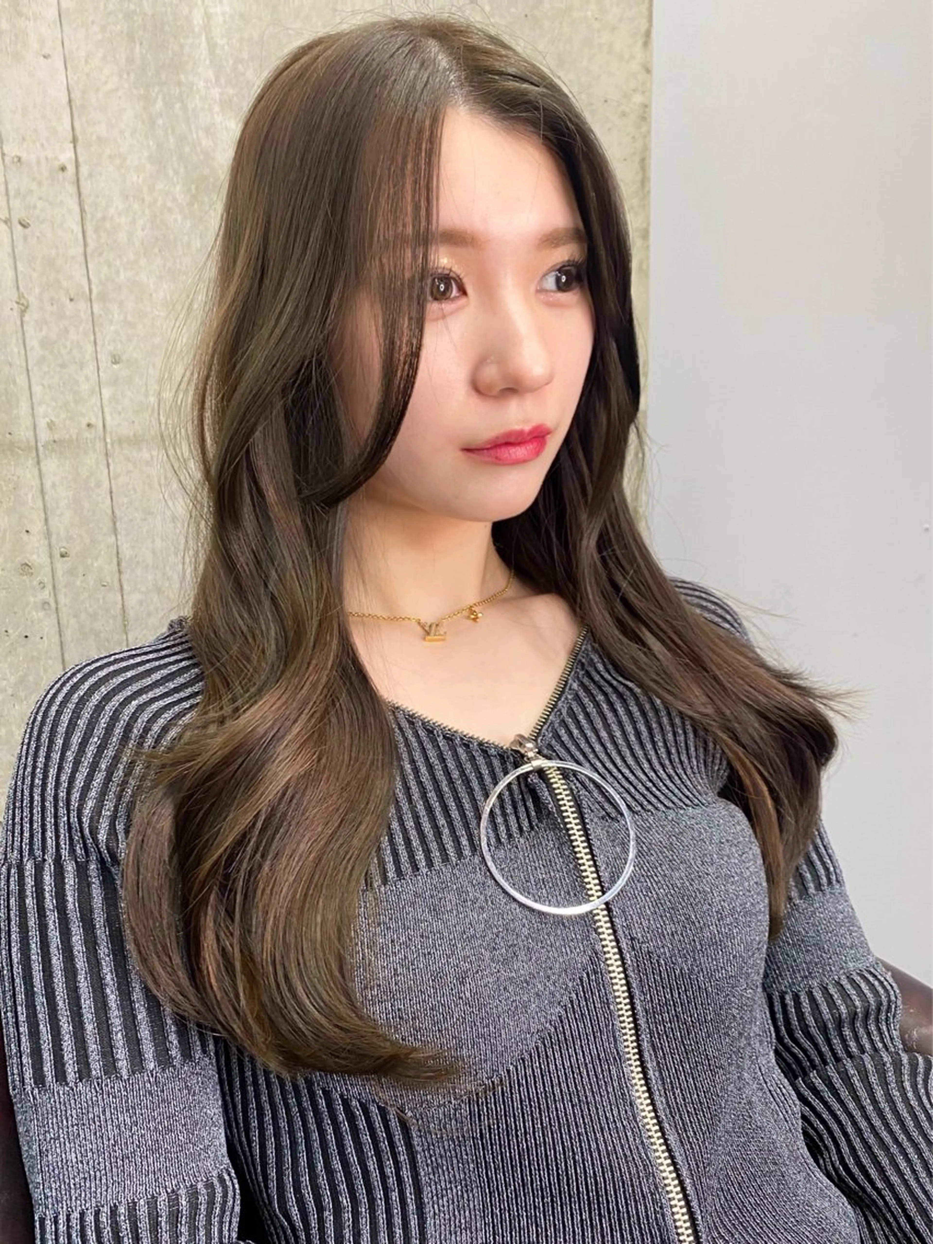 ロング ケアカラー 髪質改善 シースルーバング トリートメント カット トリートメント 韓国/ワンホンヘア 髪質改善/MaCoのヘアスタイル