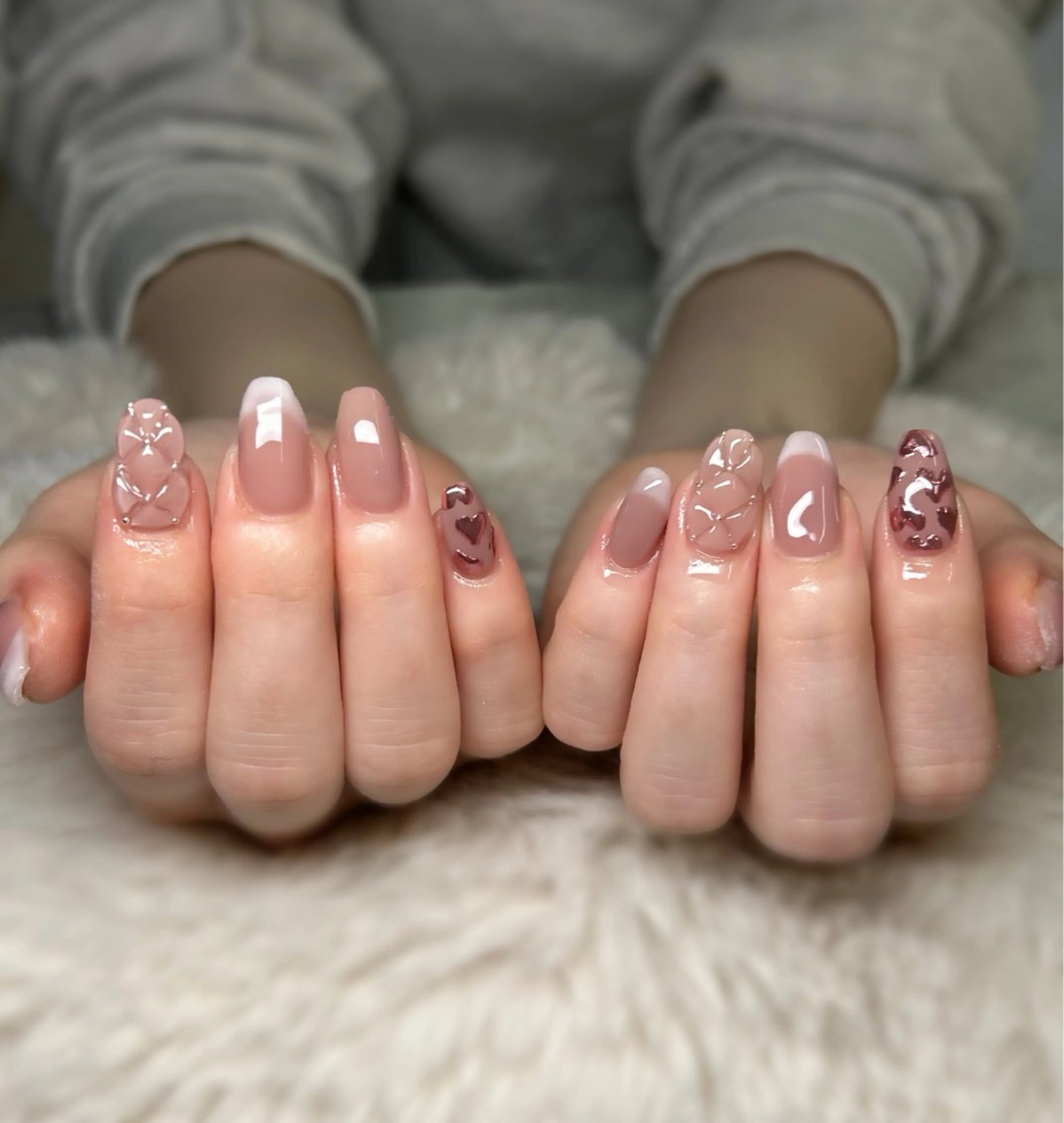 ネイル フレンチネイル ハート ミラーネイル ピンク ハンドネイル yamane de  salonのネイルデザイン