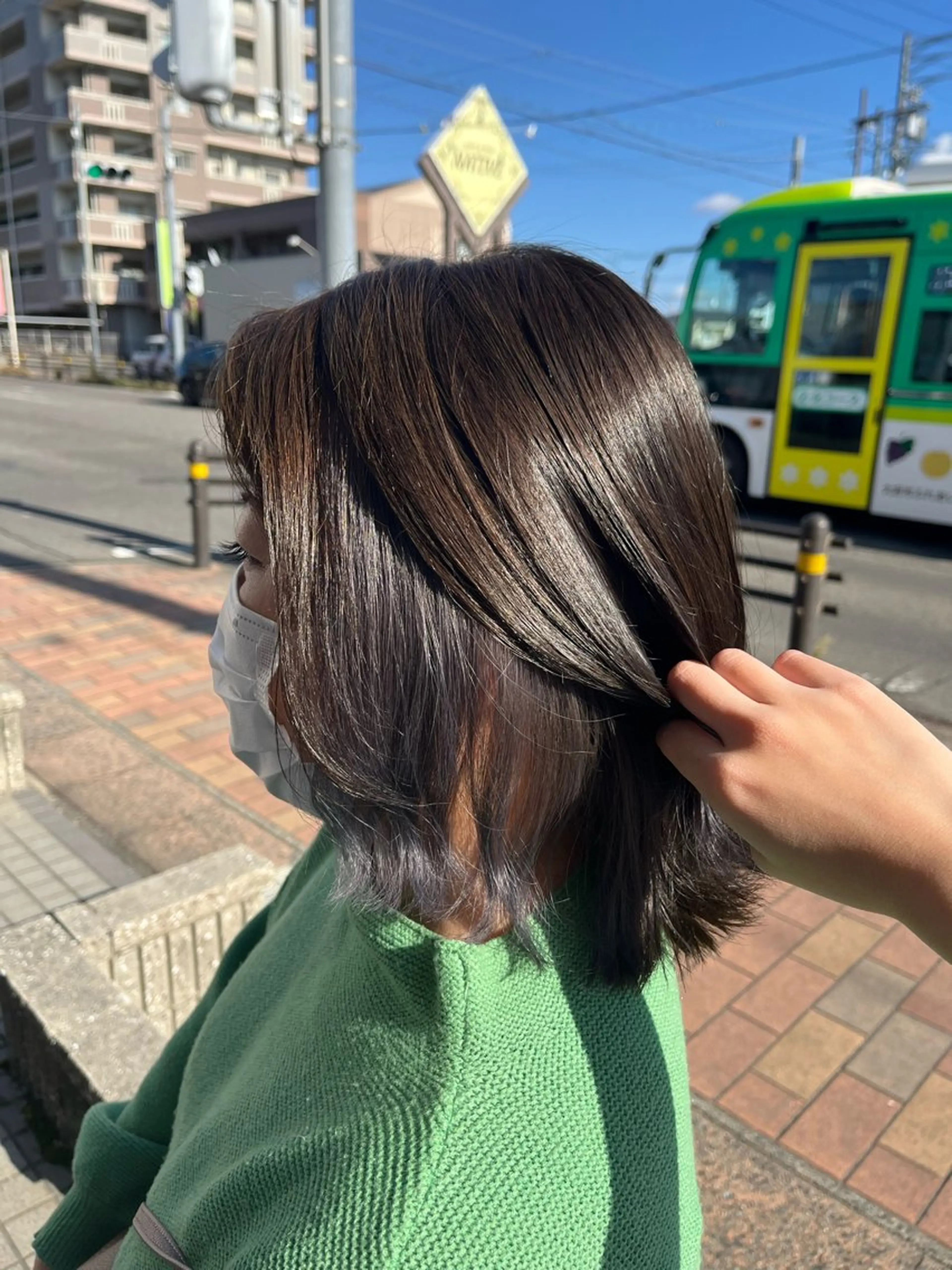 ミディアム 伊藤 杏乃のヘアスタイル