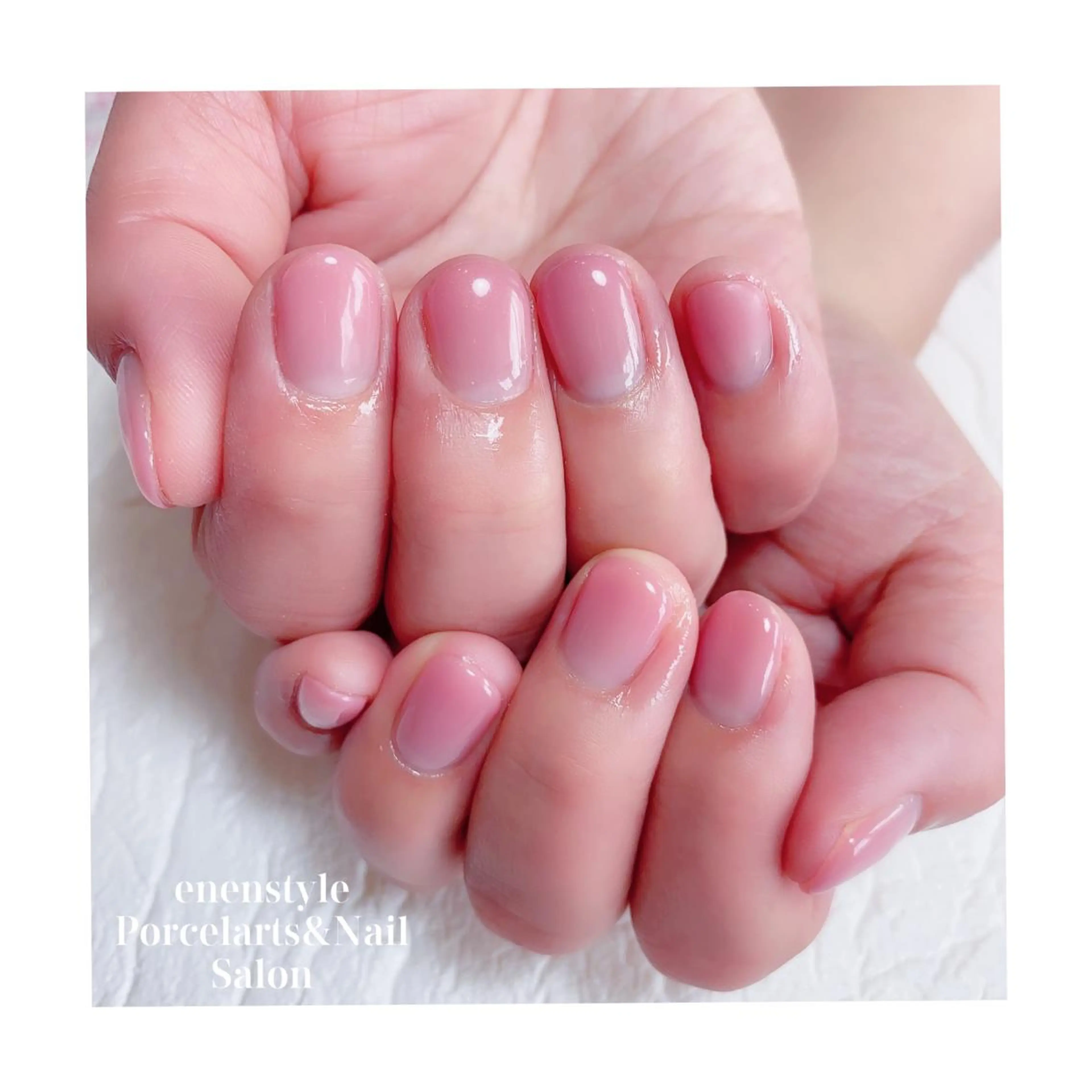 ショート ネイル ジェルネイル ニュアンスネイル オフィスネイル ワンカラーネイル パラジェル ハンドネイル 👑enen style👑のネイルデザイン