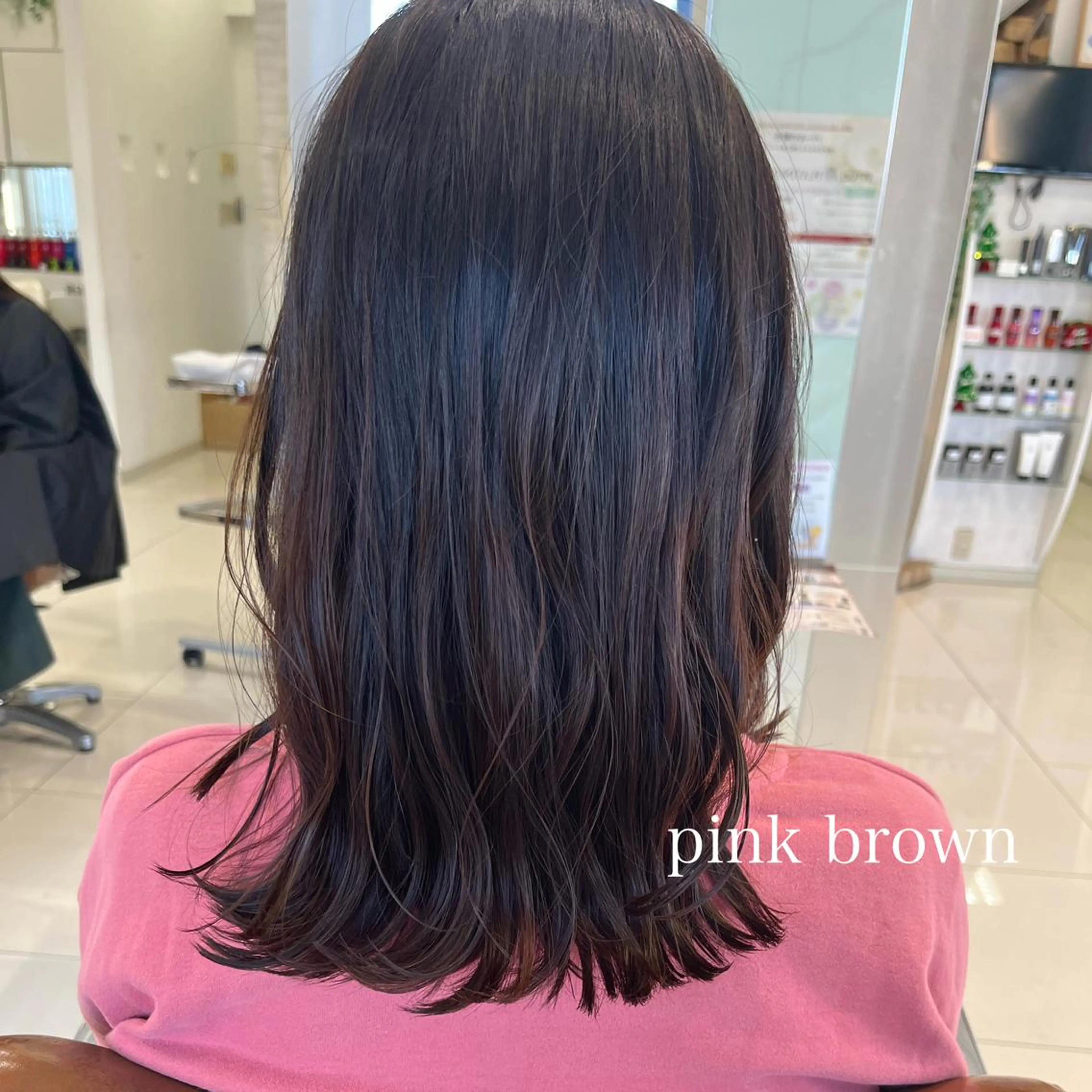 セミロング カラー 下四日市 翠のヘアスタイル