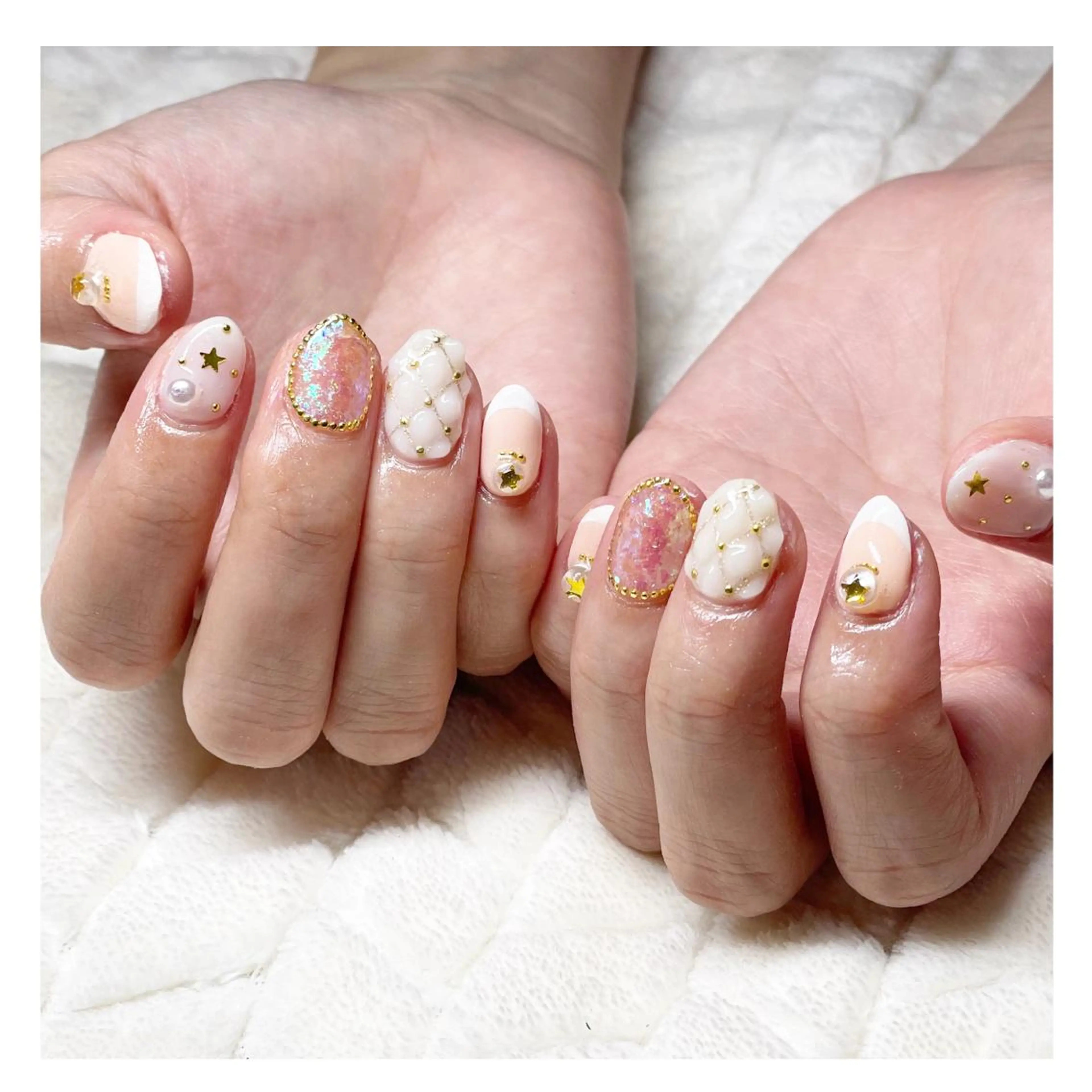 ネイル アートネイル ジェルネイル キラキラネイル ハンドネイル LaLa Peach 福岡のマツエク・マツパデザイン