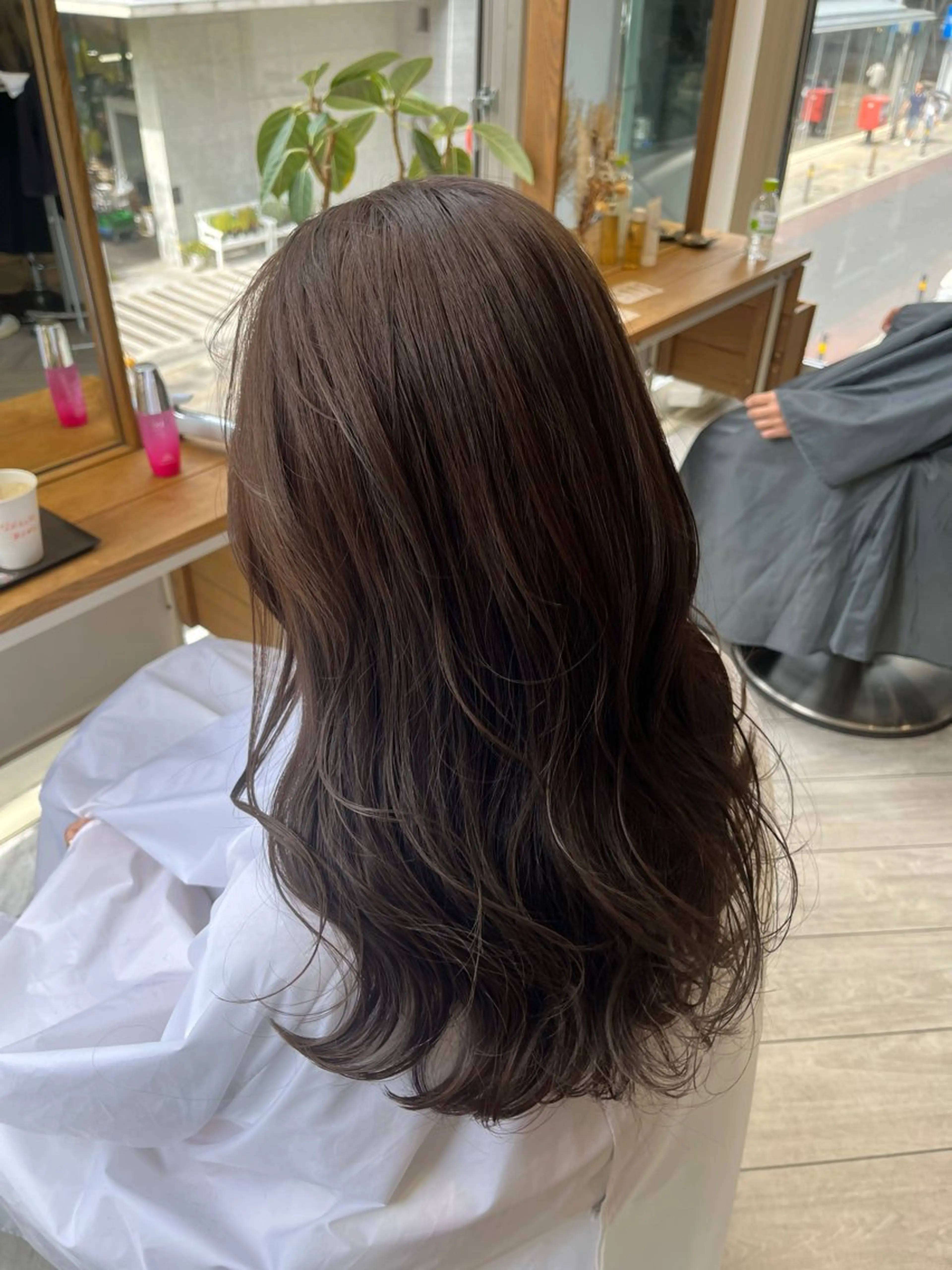 ロング カット ヘアカラー トリートメント AVANCE. chisatoのヘアスタイル