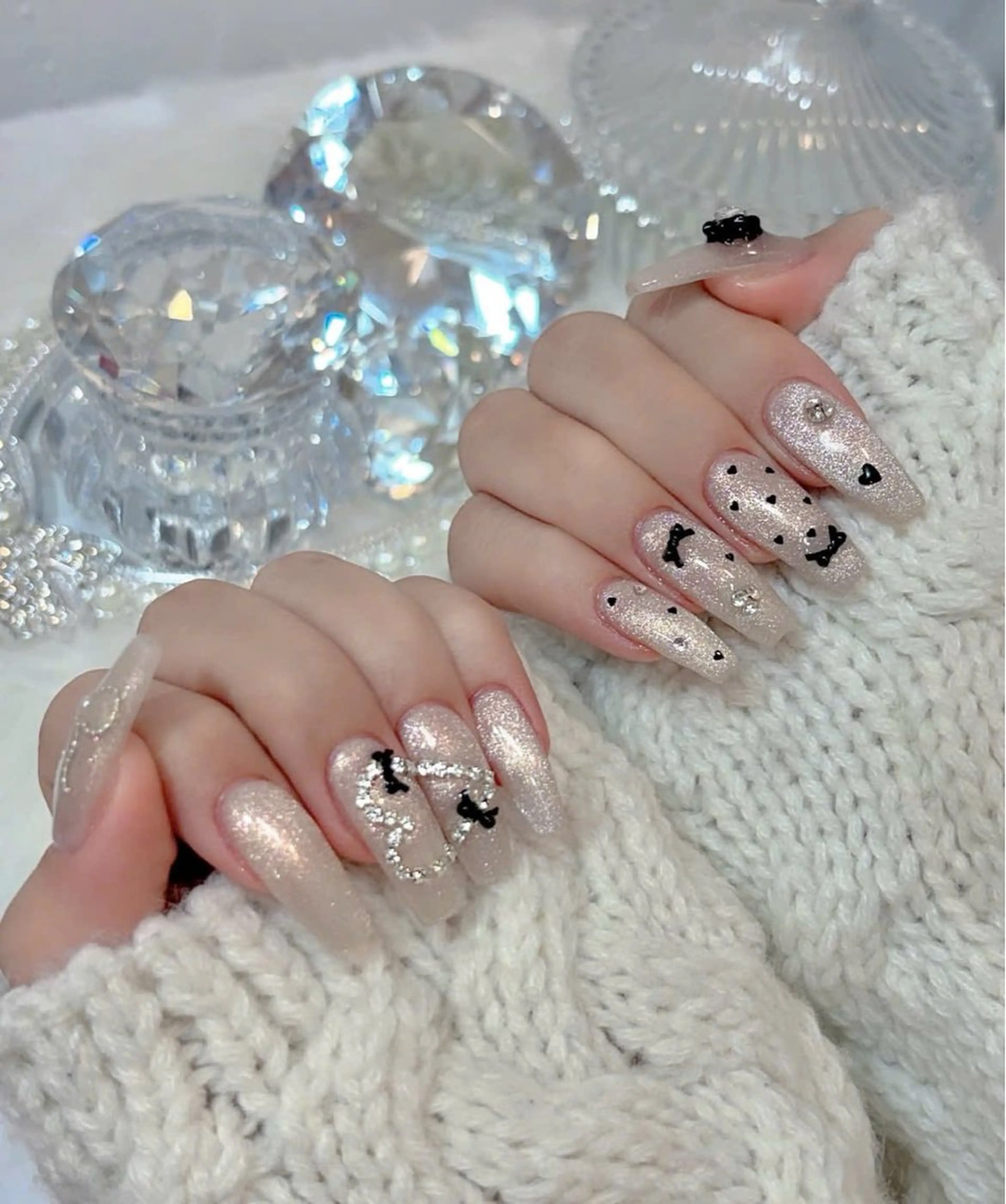 ネイル キラキラネイル マグネットネイル ぷっくりネイル 春ネイル ワンホンネイル ハンドネイル Candy Nailのネイルデザイン