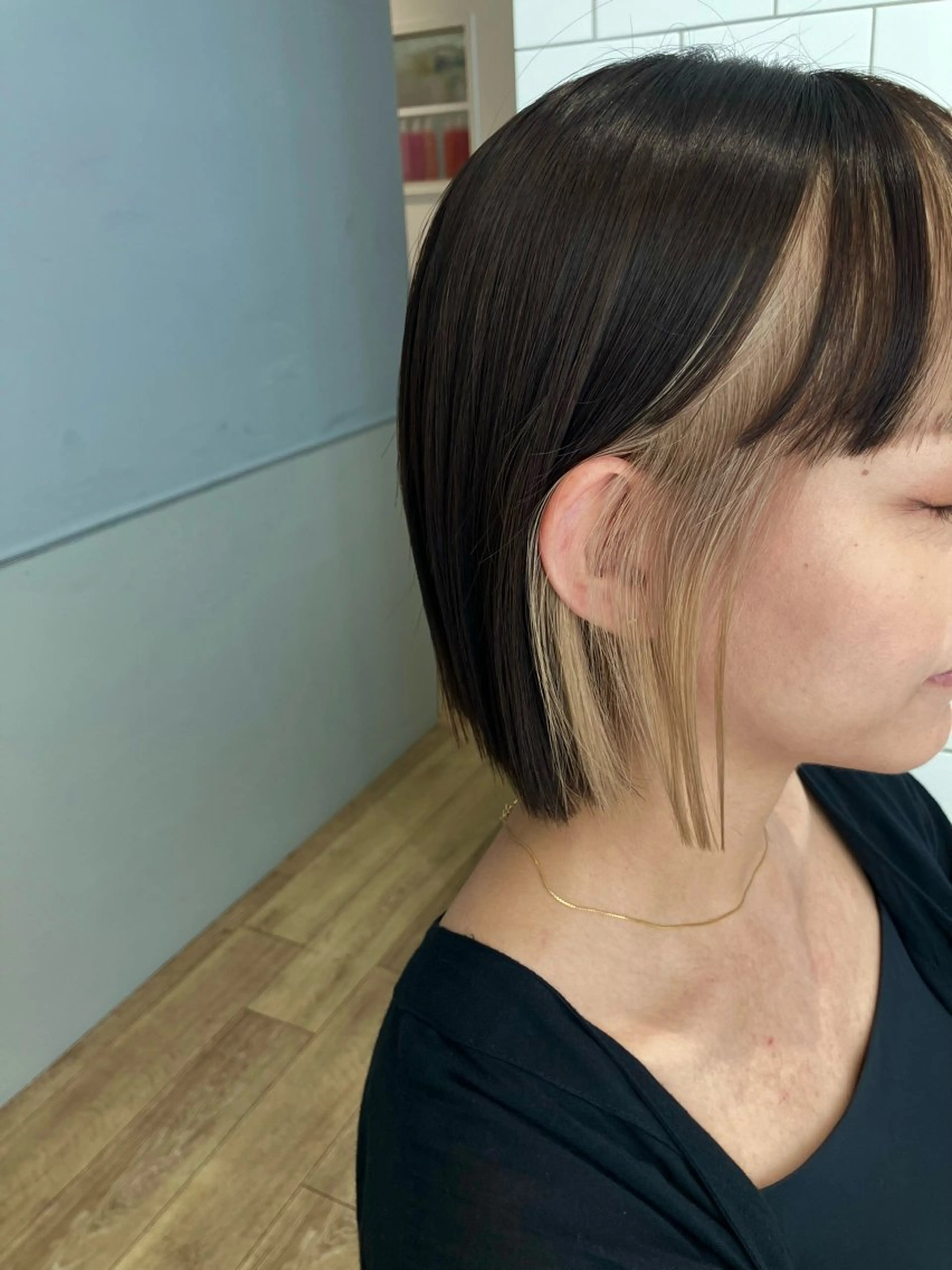 ショート カラー ブリーチ インナーカラー 🫧垢抜けヘア🫧 SHIORIのヘアスタイル