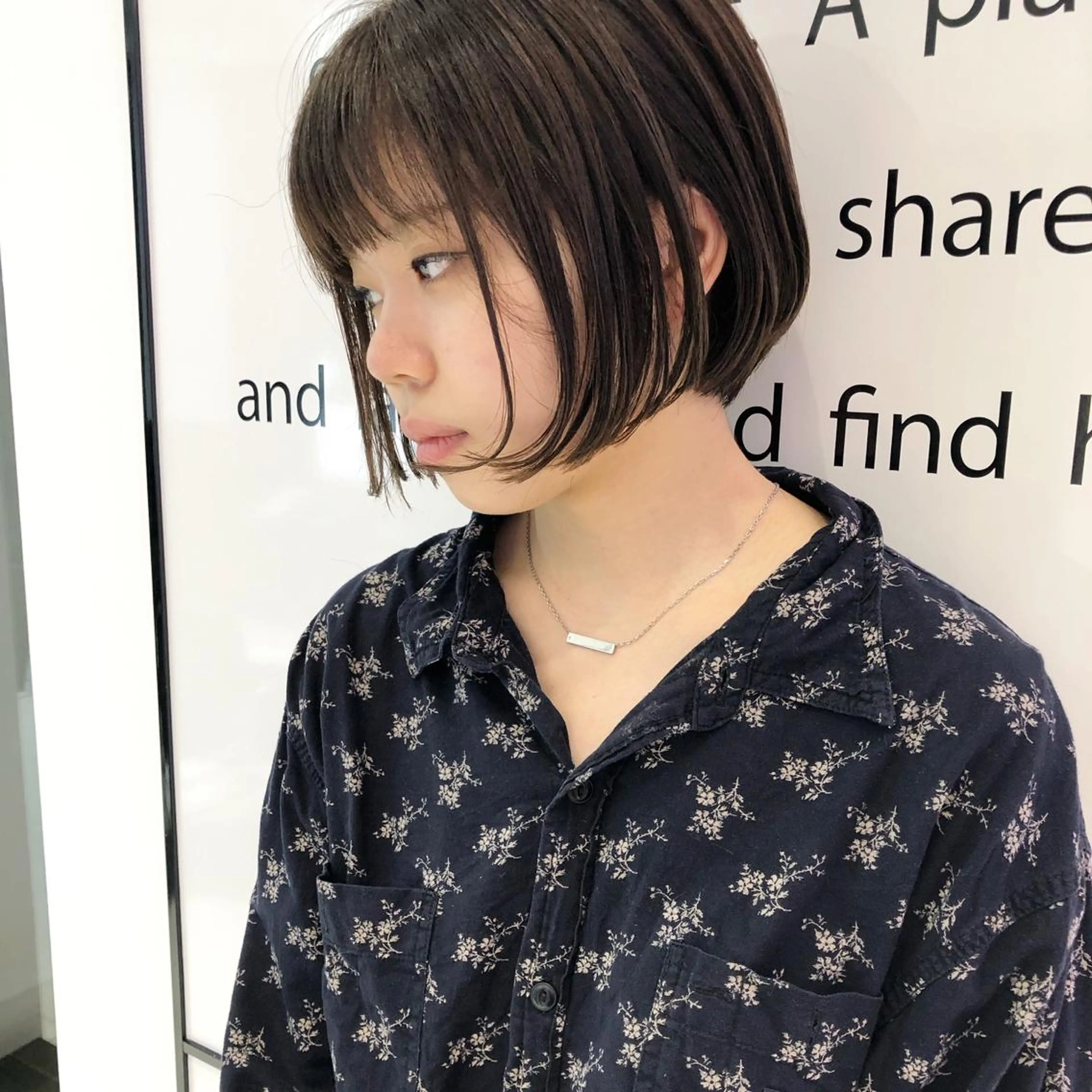 ショート カラー ショートボブ ベージュカラー ボブ ショートヘア 相川 愛実のヘアスタイル