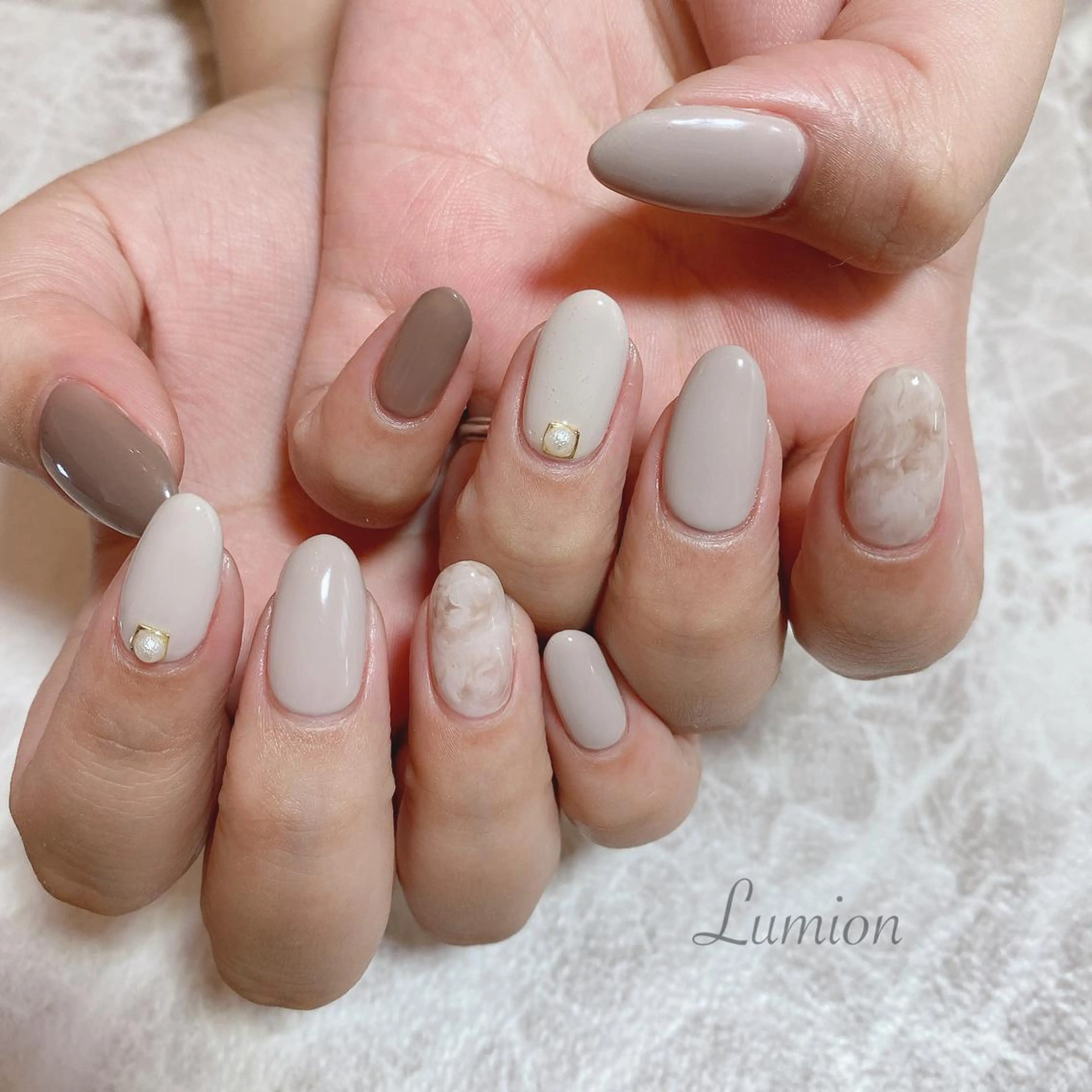 ネイル オフィスネイル ハンドネイル nailroom Lumionのネイルデザイン