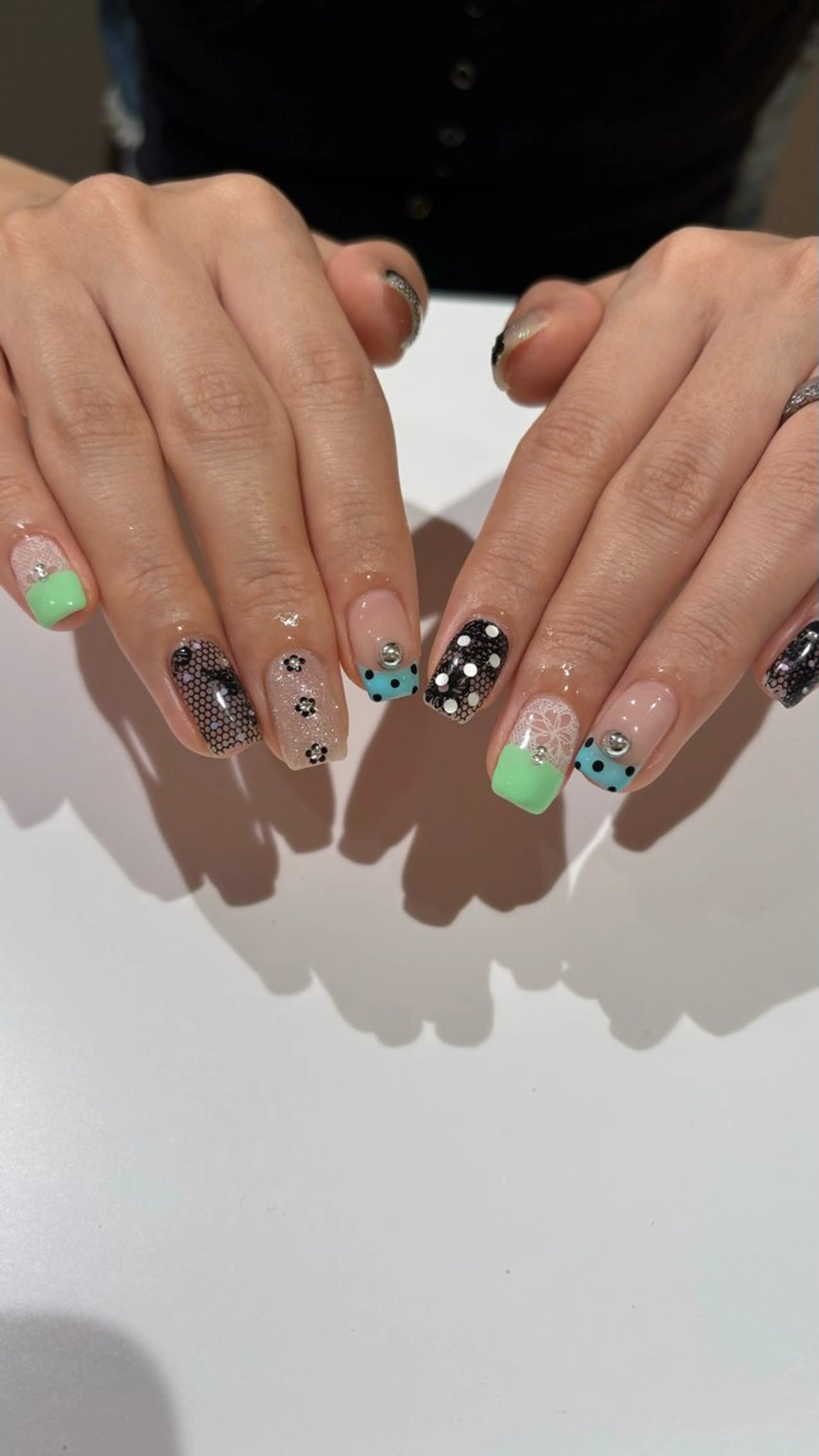 ネイル ハンドネイル 🤍 YUI 🤍のネイルデザイン