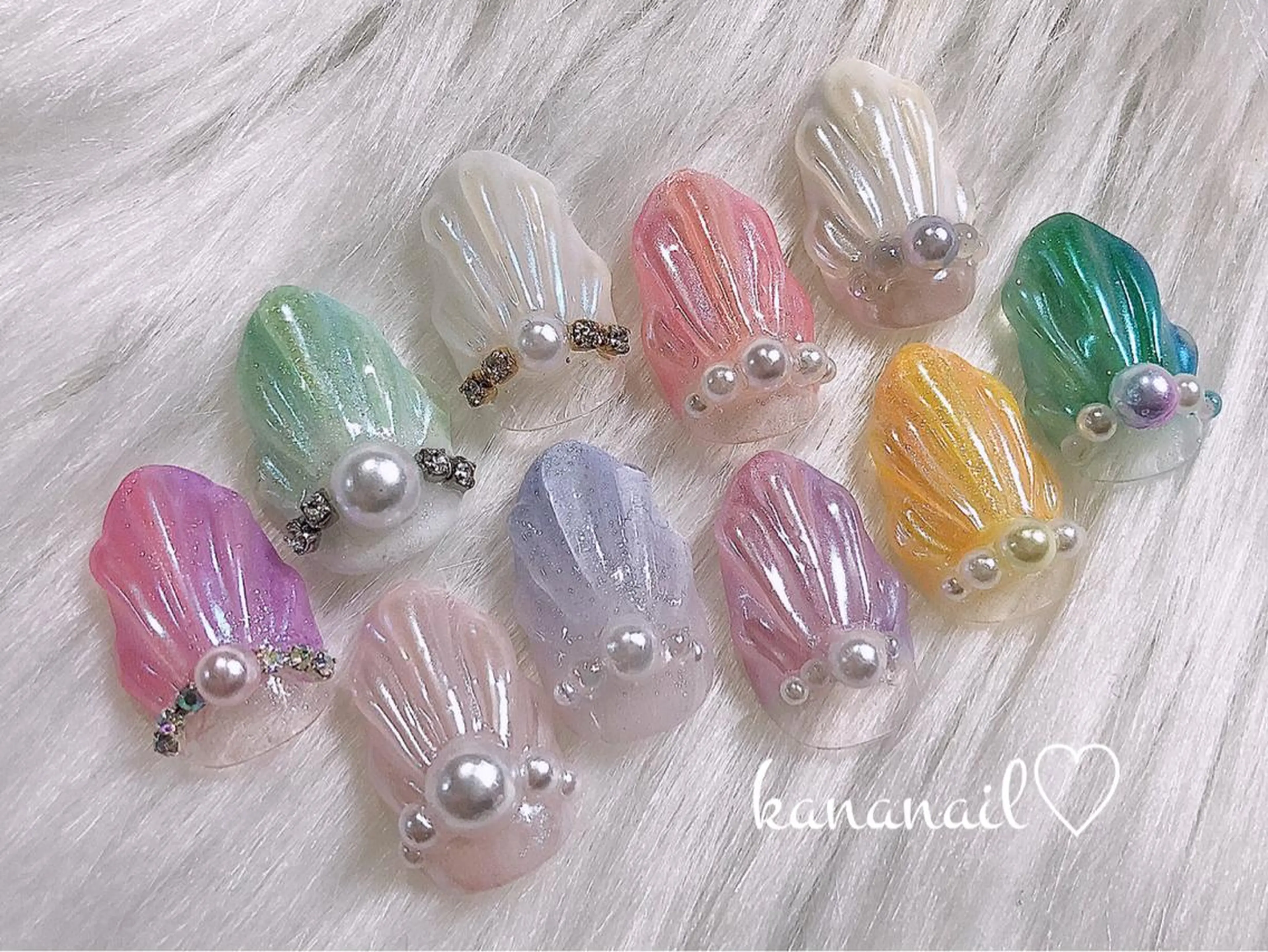 ネイル アートネイル キラキラネイル kananail ♡のネイルデザイン