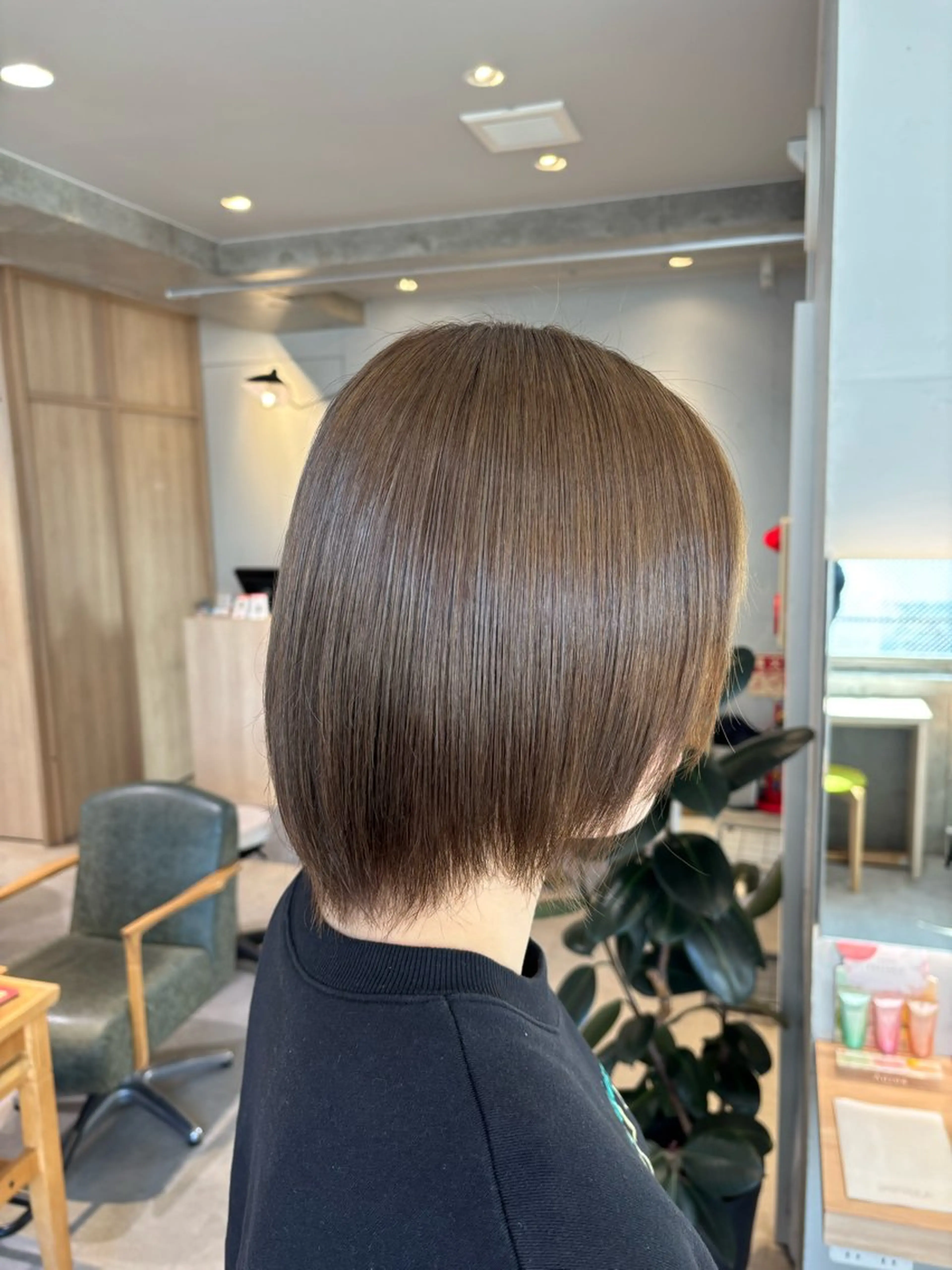 ショート カラー ブラウンカラー ヘアカラー りあの🎀 /暖色カラー🍒のヘアスタイル