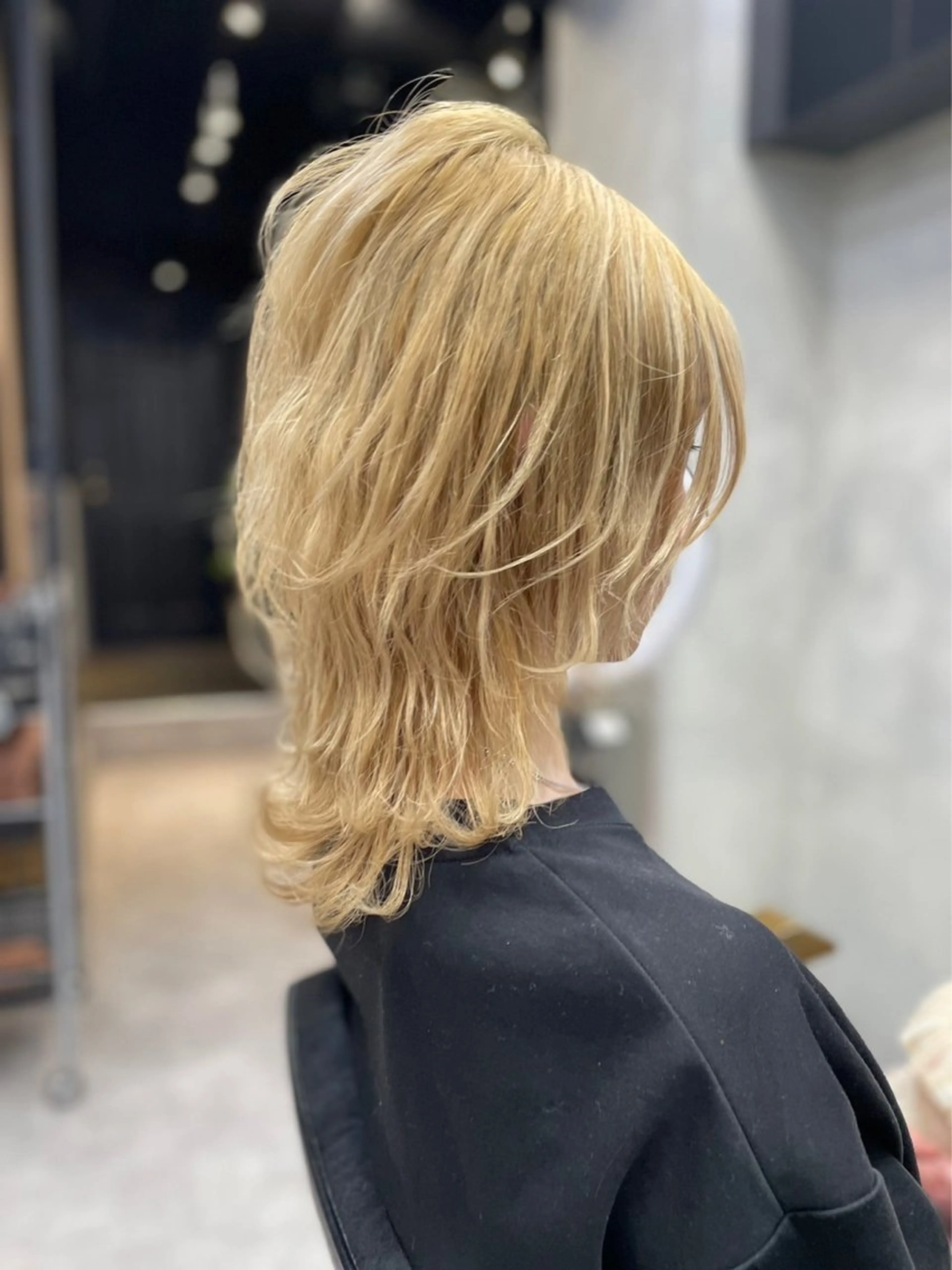 ミディアム 濱川響太レディース カットモデルのヘアスタイル