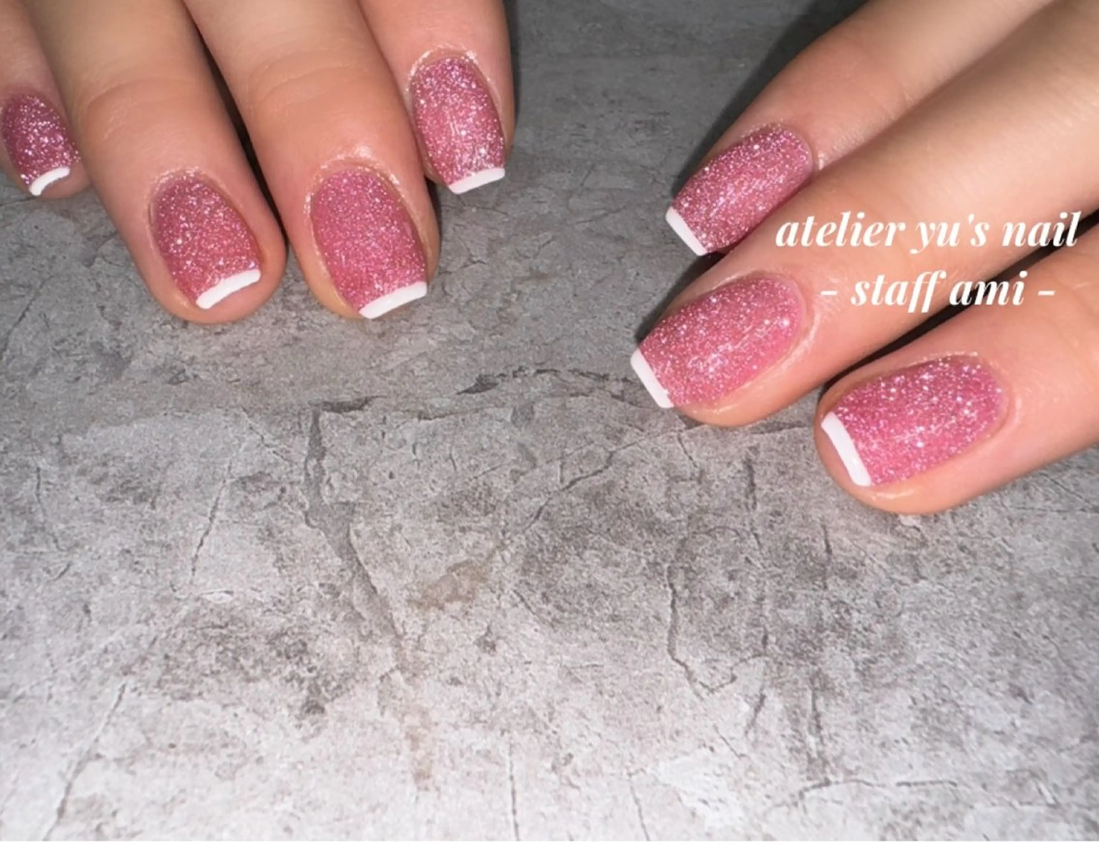 ネイル フラッシュネイル ホワイト ハンドネイル ハンドケア atelier yu's nailのネイルデザイン