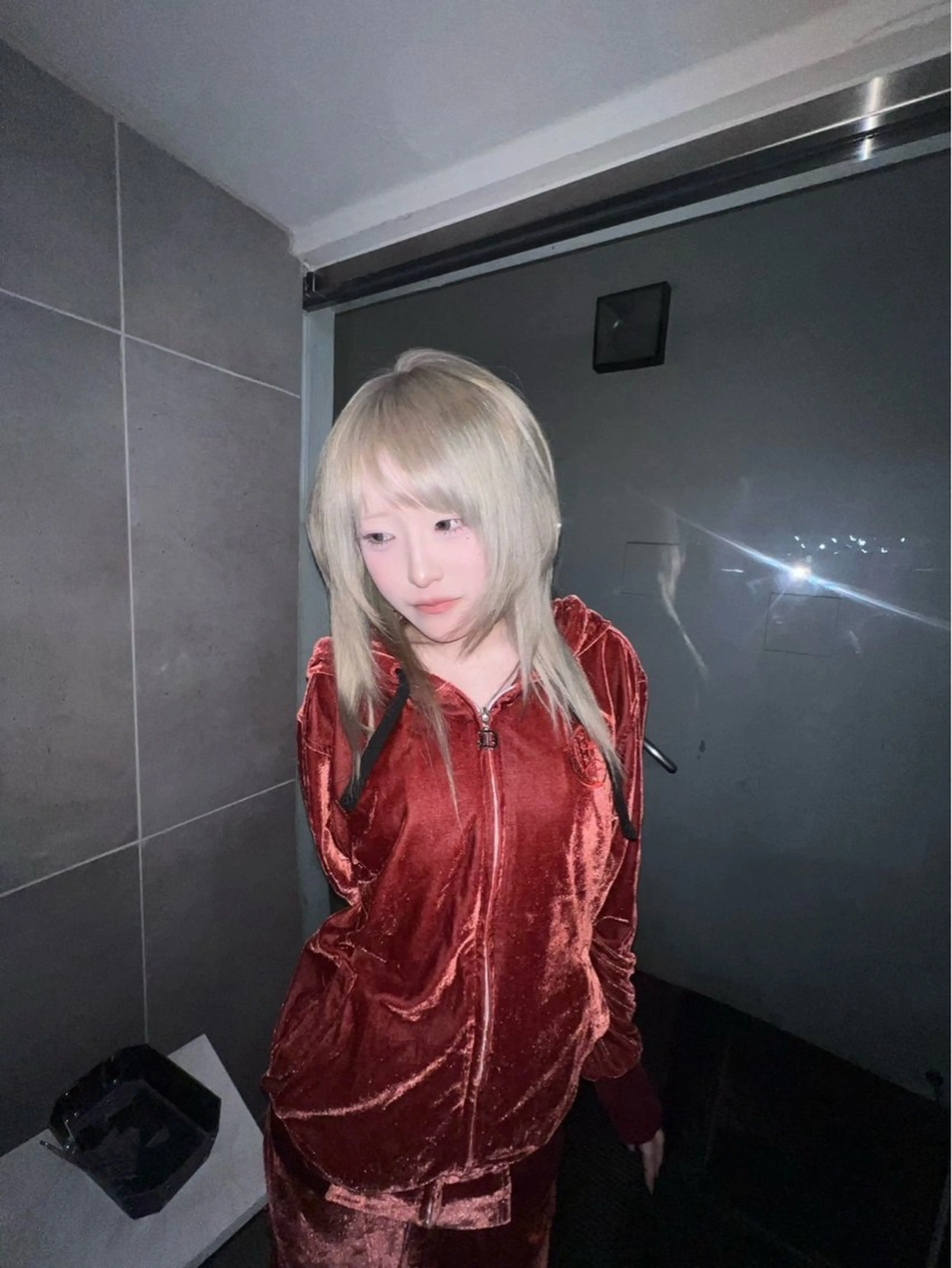 セミロング ヘアカラー AIRA/ブリーチ ‪/透明感カラーのヘアスタイル