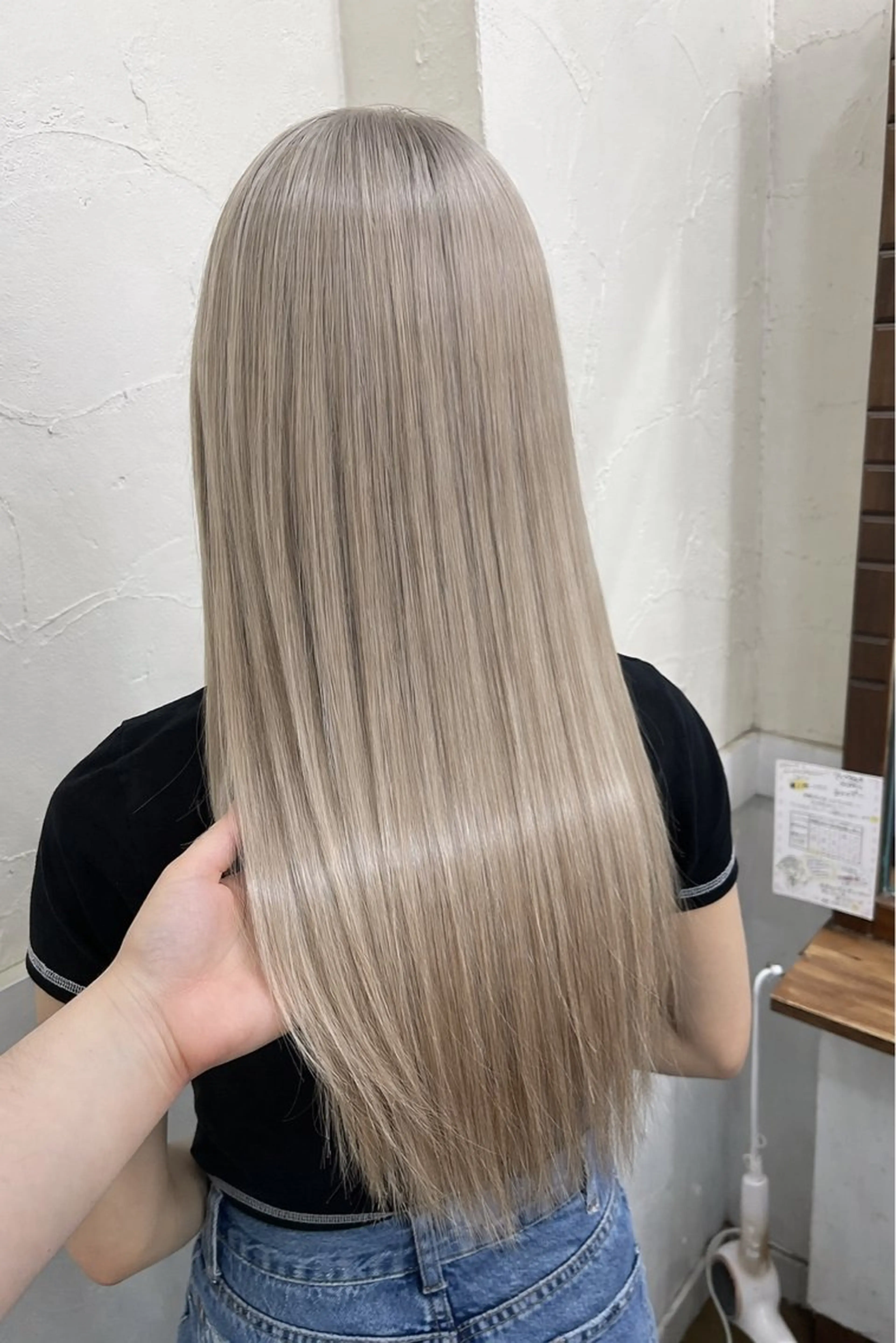 ロング LEA'NA 【レアナ】のヘアスタイル