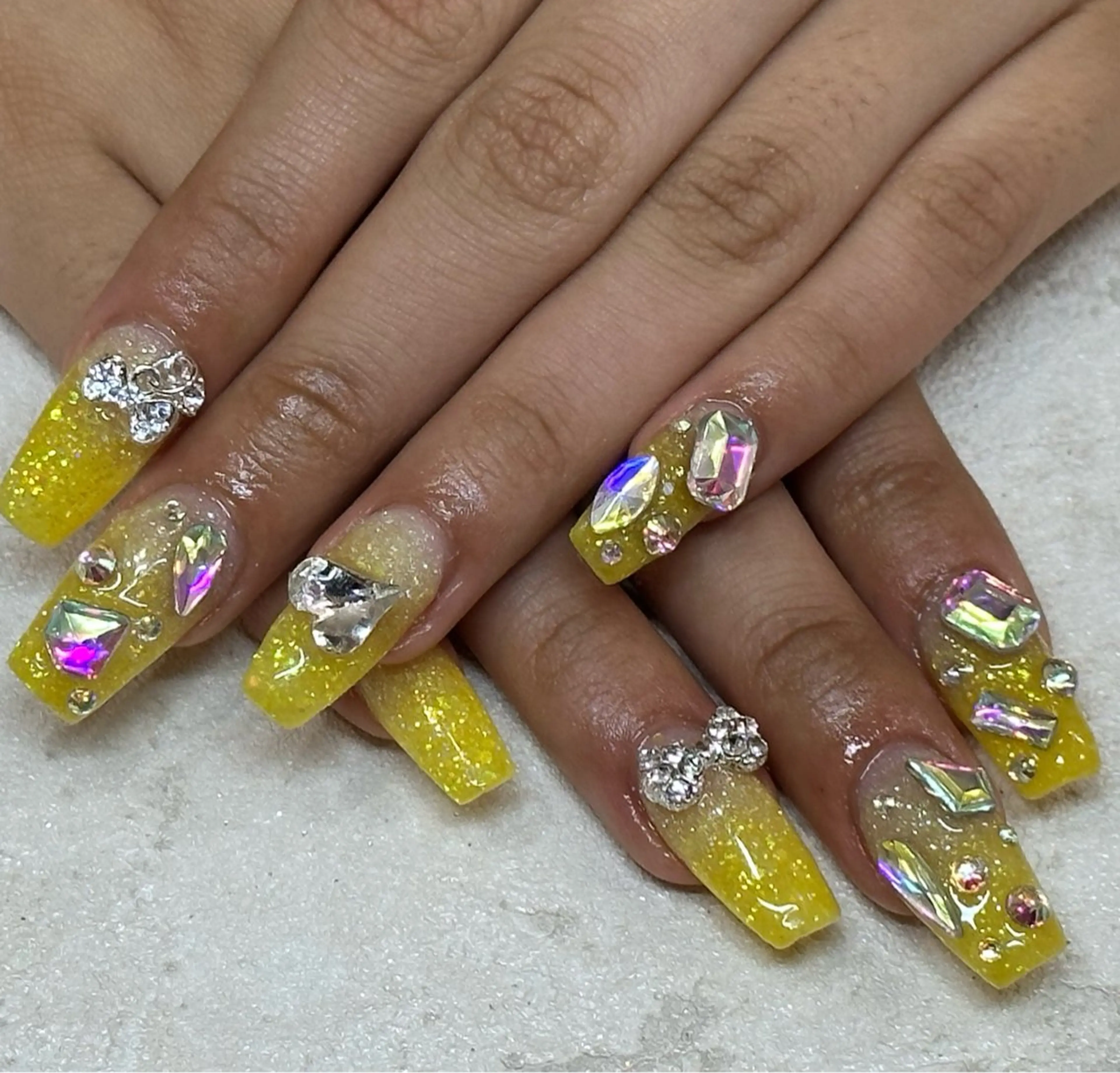 ネイル ハンドネイル Amira kanaのネイルデザイン