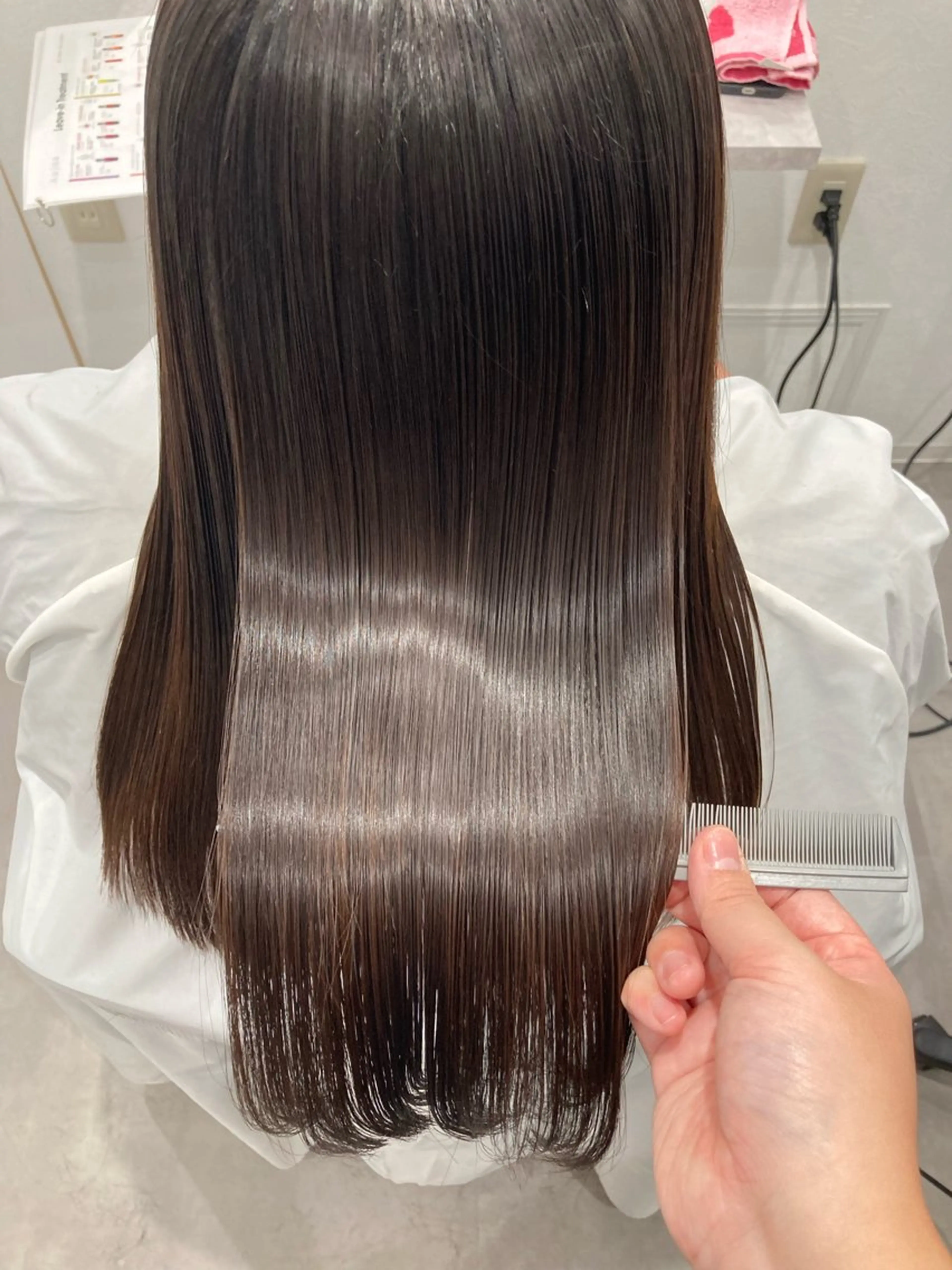 ロング カラー カット ヘアカラー 縮毛矯正 トリートメント 髪質改善/透明感 カラー/内藤有須加のヘアスタイル